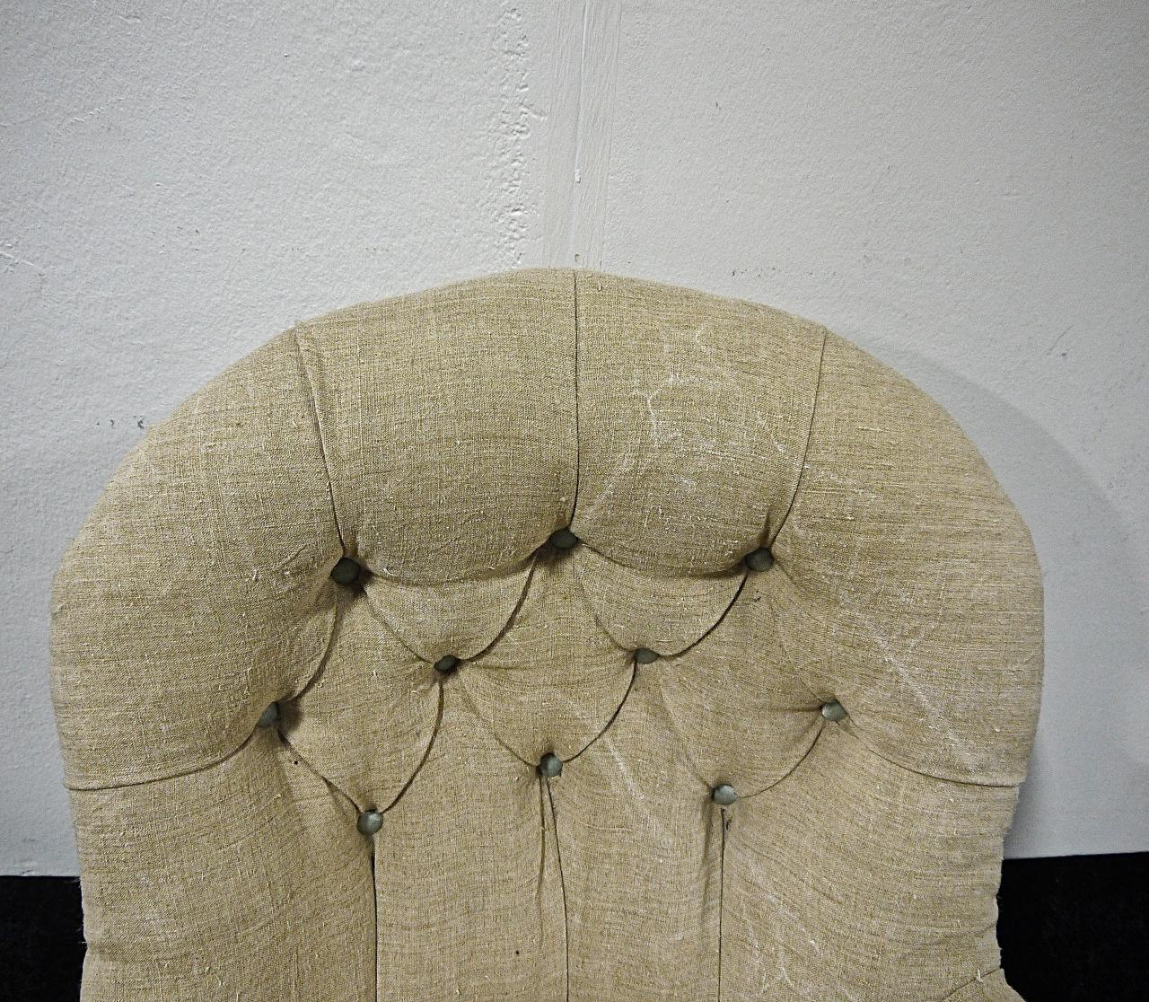 English Armchair Linen Upholstery Victorian, 19th Century im Zustand „Gut“ in London, GB