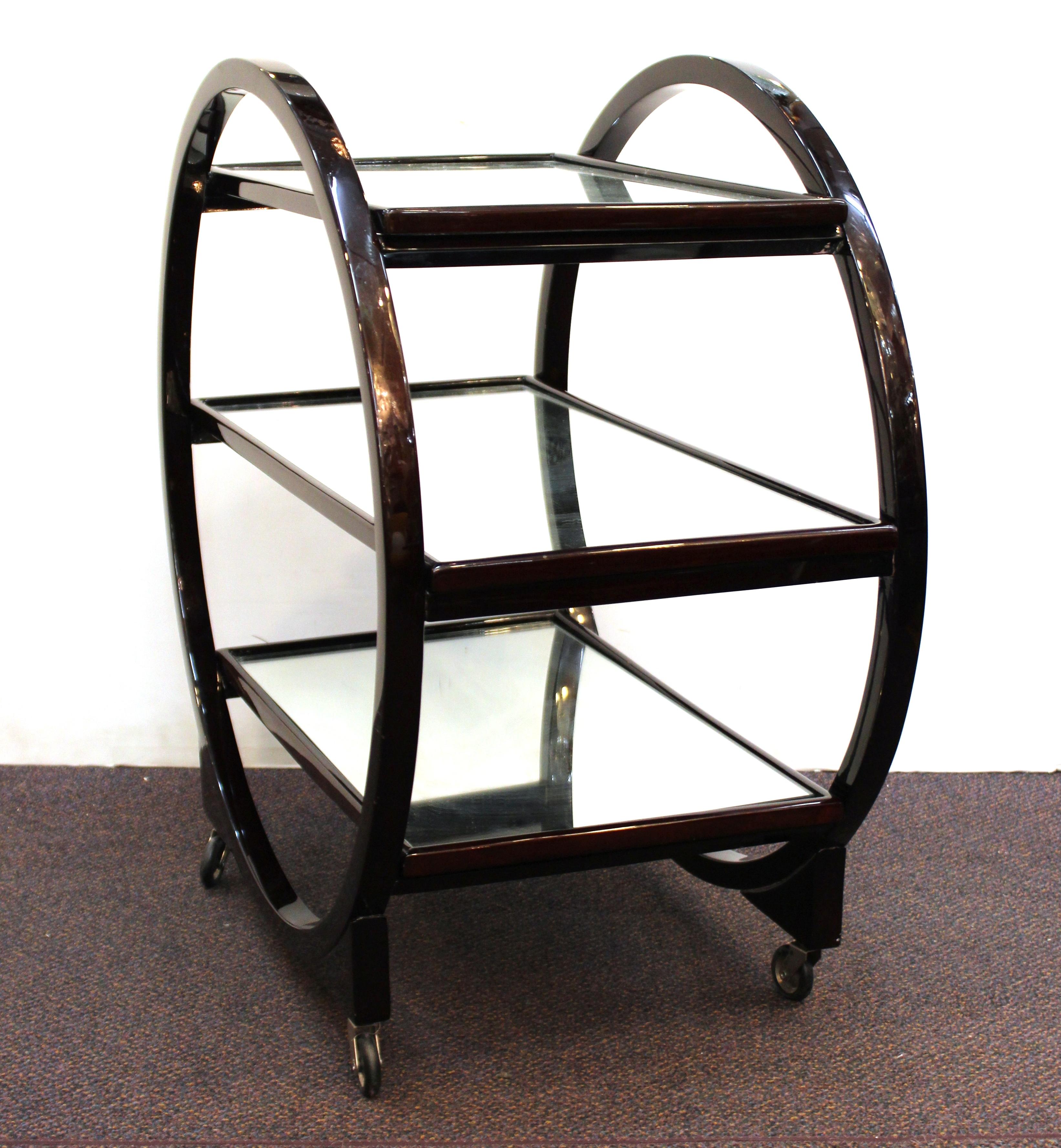 English Art Deco Bar Cart in Circular Shape with Three Mirrored Levels In Good Condition In New York, NY
