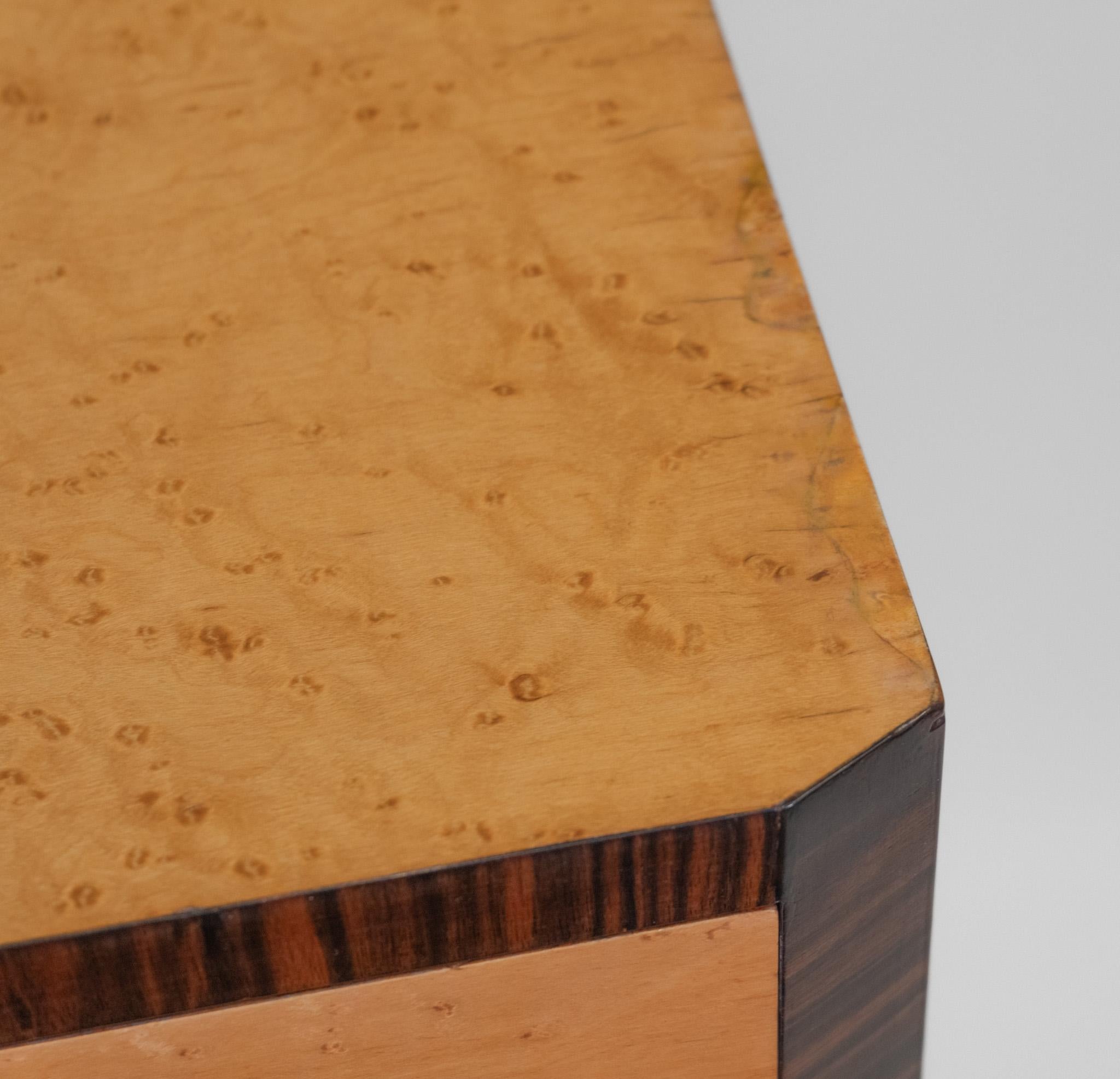 English Art Deco Birds Eye Maple & Macassar Ebony Tall And Narrow Chest Drawers For Sale 5