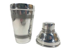 Shaker anglais Art Déco Birmingham Handicrafts avec détails tournés anglais
