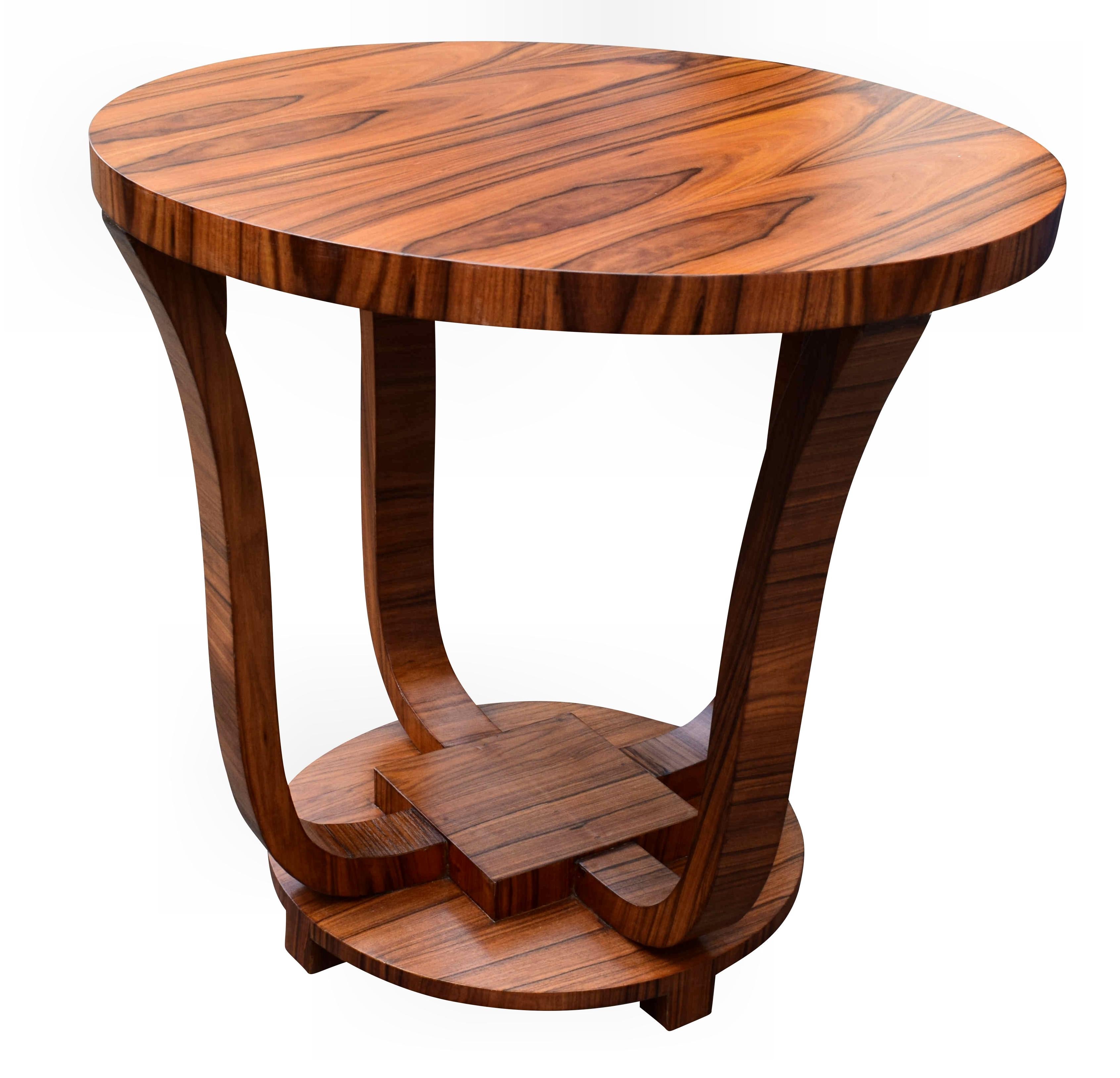 English Art Deco Centre Table in Figured Walnut, circa 1930 2