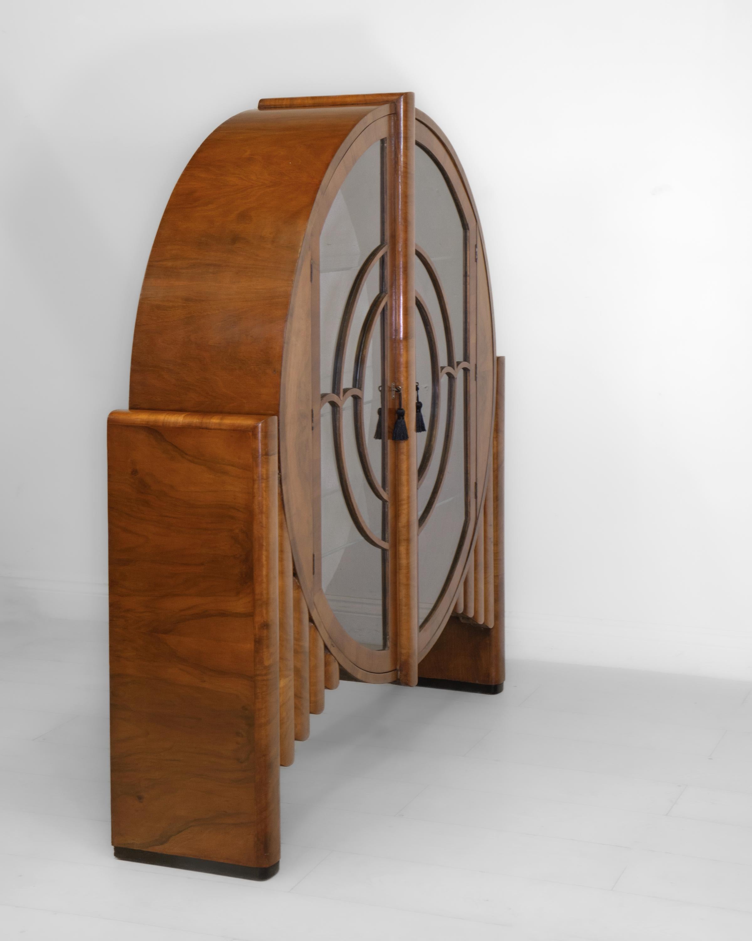 rocket cabinet