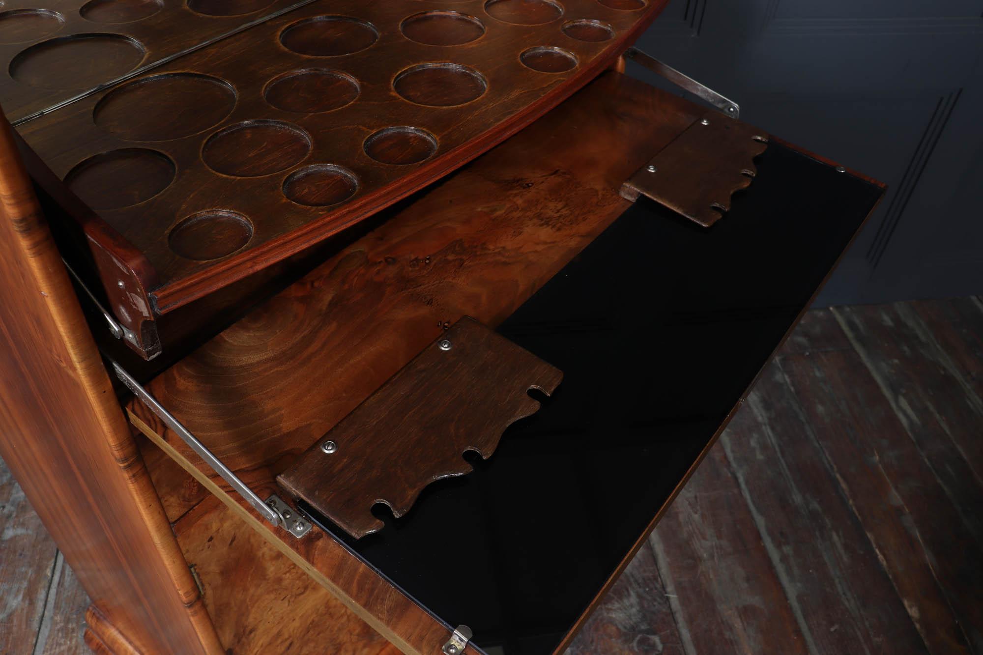 Englischer Art-Déco-Cocktailschrank aus Wurzelnussholz 7