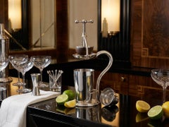 Spremiagrumi da cocktail in stile Art Déco inglese di Mappin & Webb