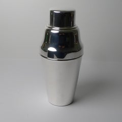 English Art Deco Cocktail Shaker by William Suckling Ltd, C.1930