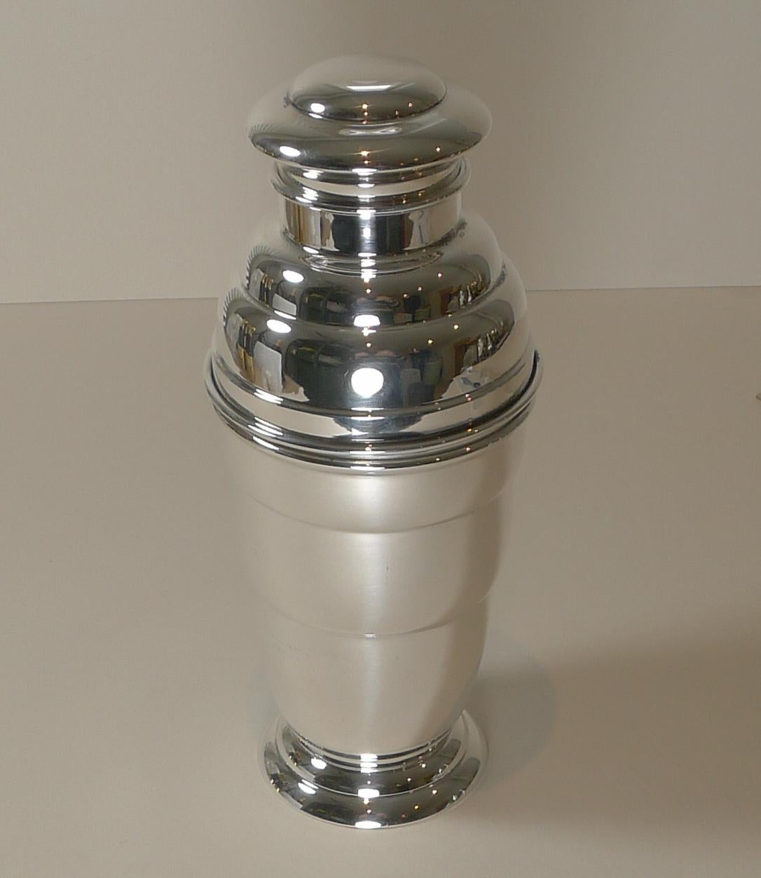 English Art Deco Cocktail Shaker c.1930, Silver Plate 7