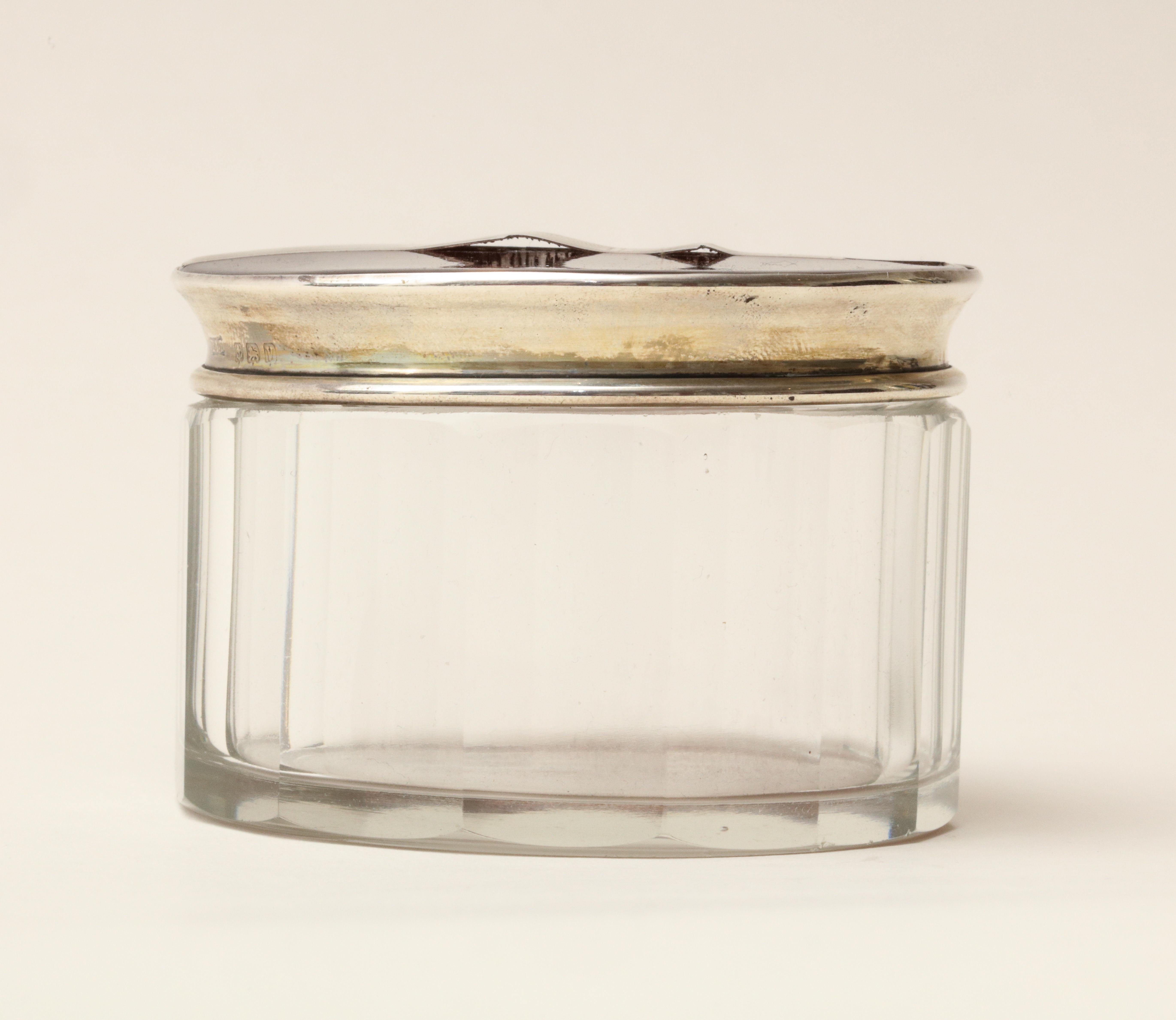 English Art Deco Crystal Jar with Faux Tortoiseshell and Sterling Silver Top For Sale 4