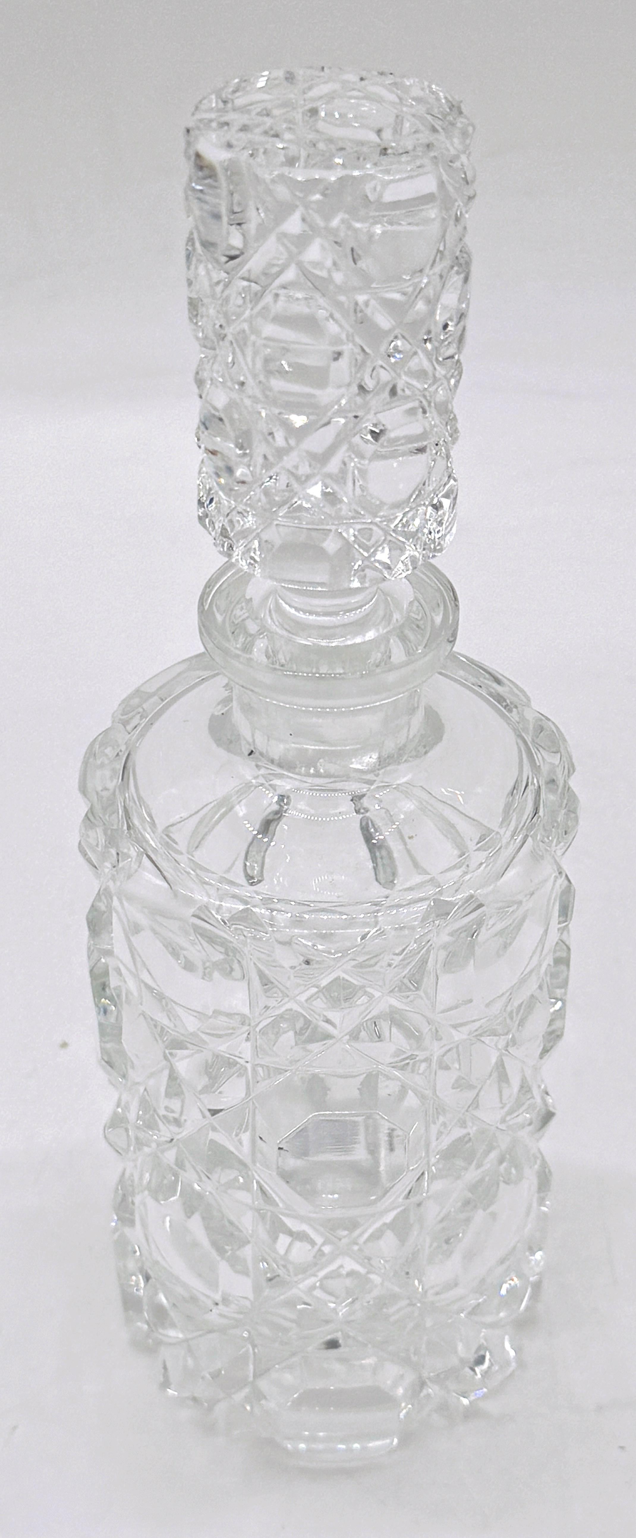 English Art Deco Cut Glass Diminutive Decanter, Circa 1930s For Sale 2
