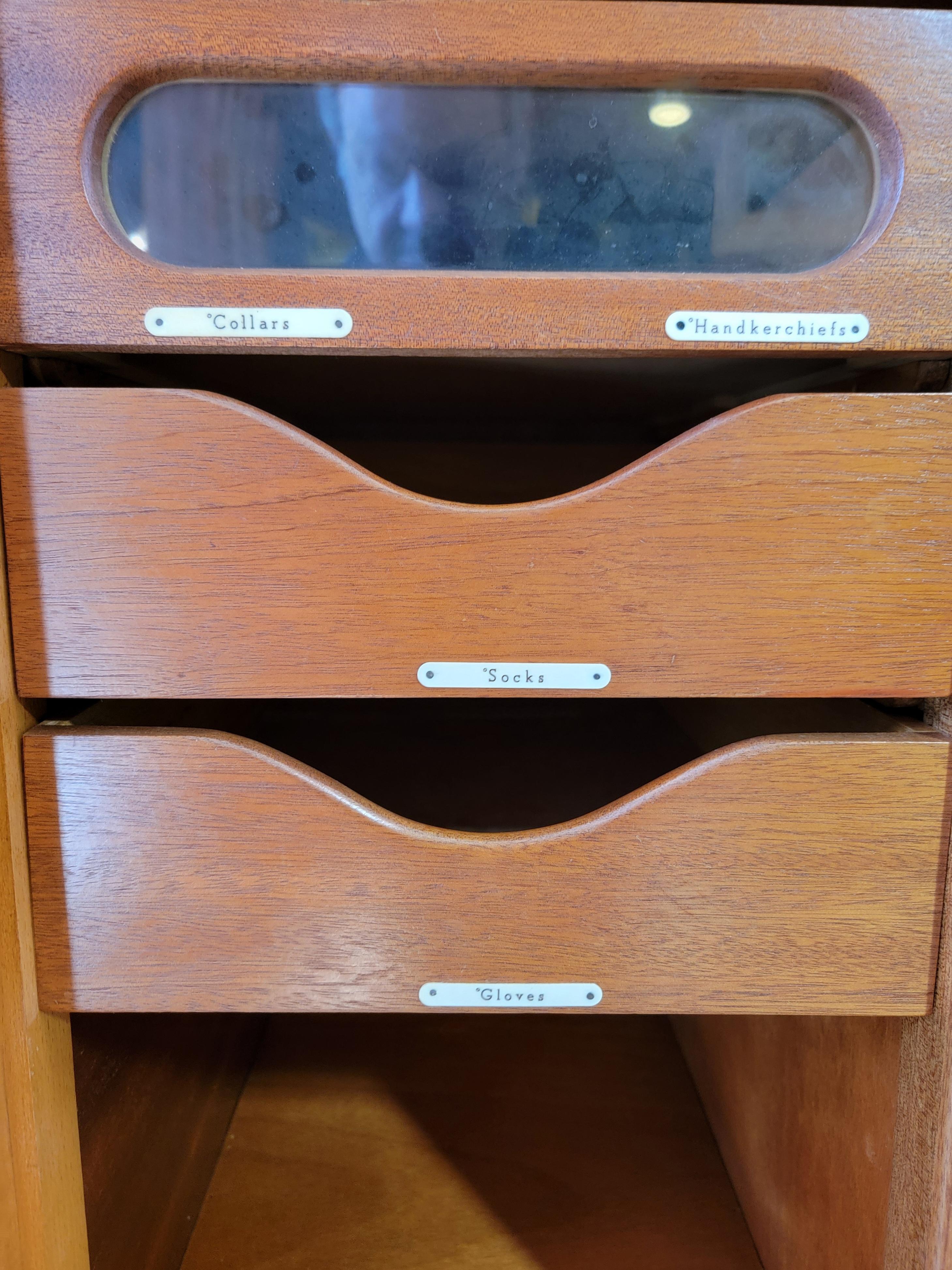 English Art Deco Double Door Armoire In Good Condition In Fulton, CA