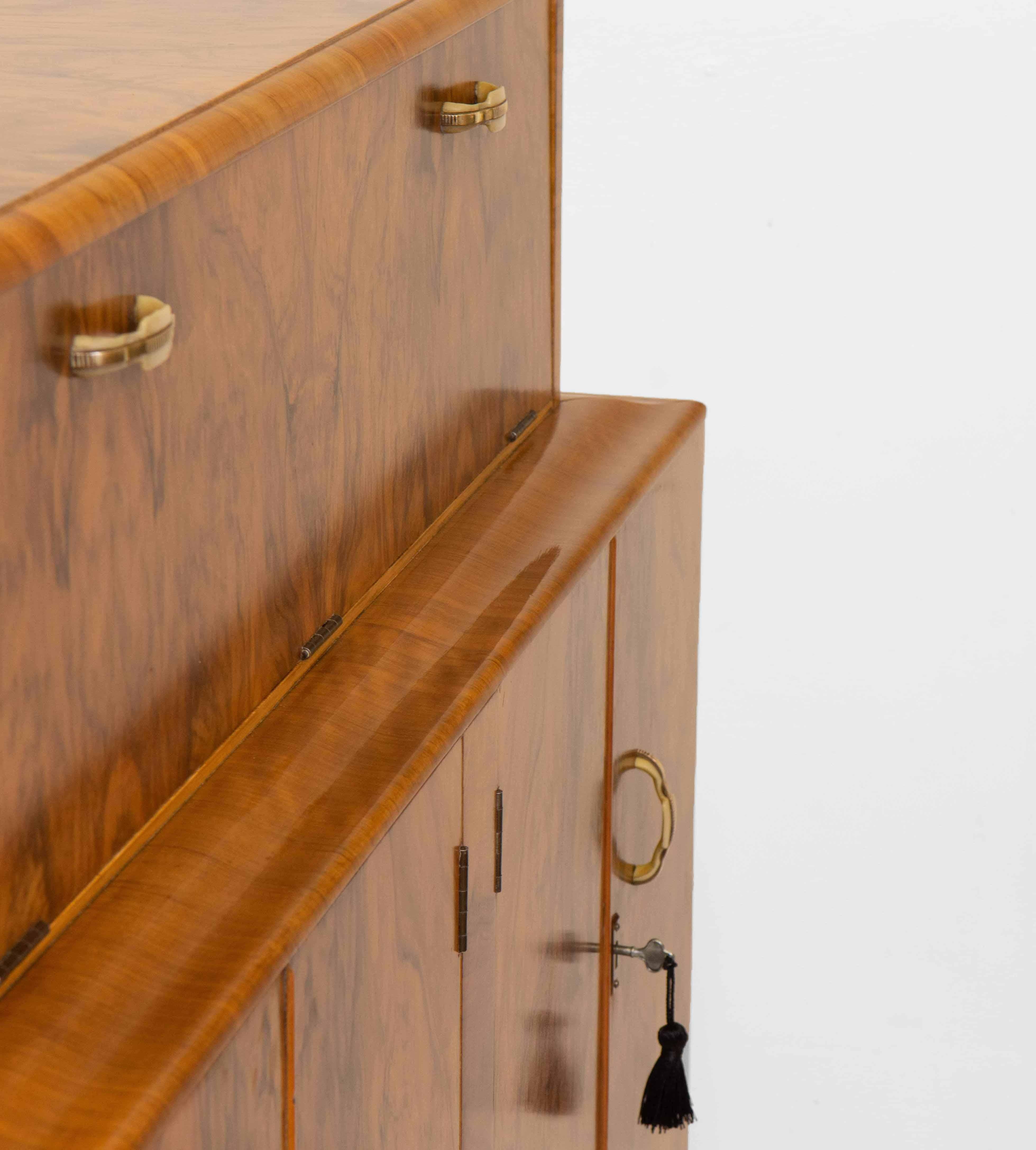 English Art Deco Figured Walnut Cocktail Cabinet Dry Bar 8