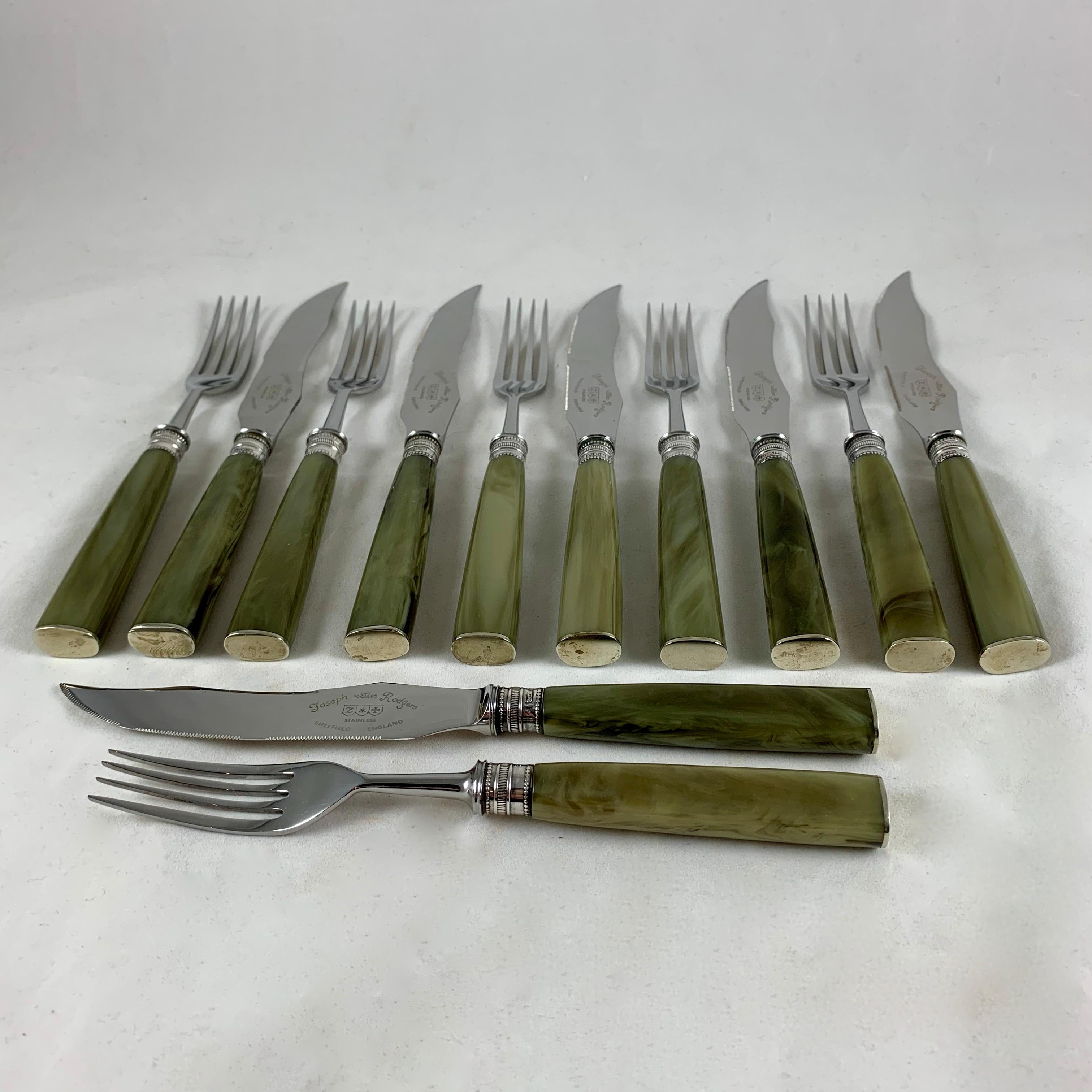English Art Deco Green Celluloid & Sterling Silver Knife & Fork Boxed, Set of 12 10