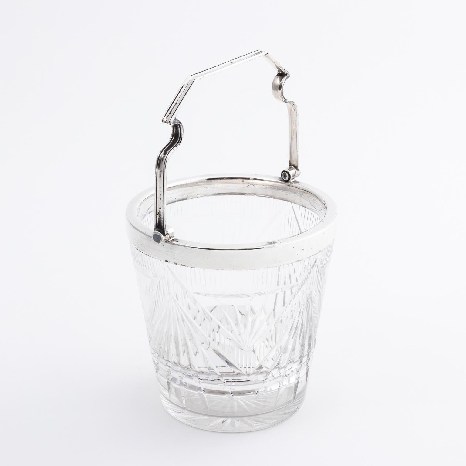 Silver Plate English Art Deco Ice Pail, circa 1930s For Sale