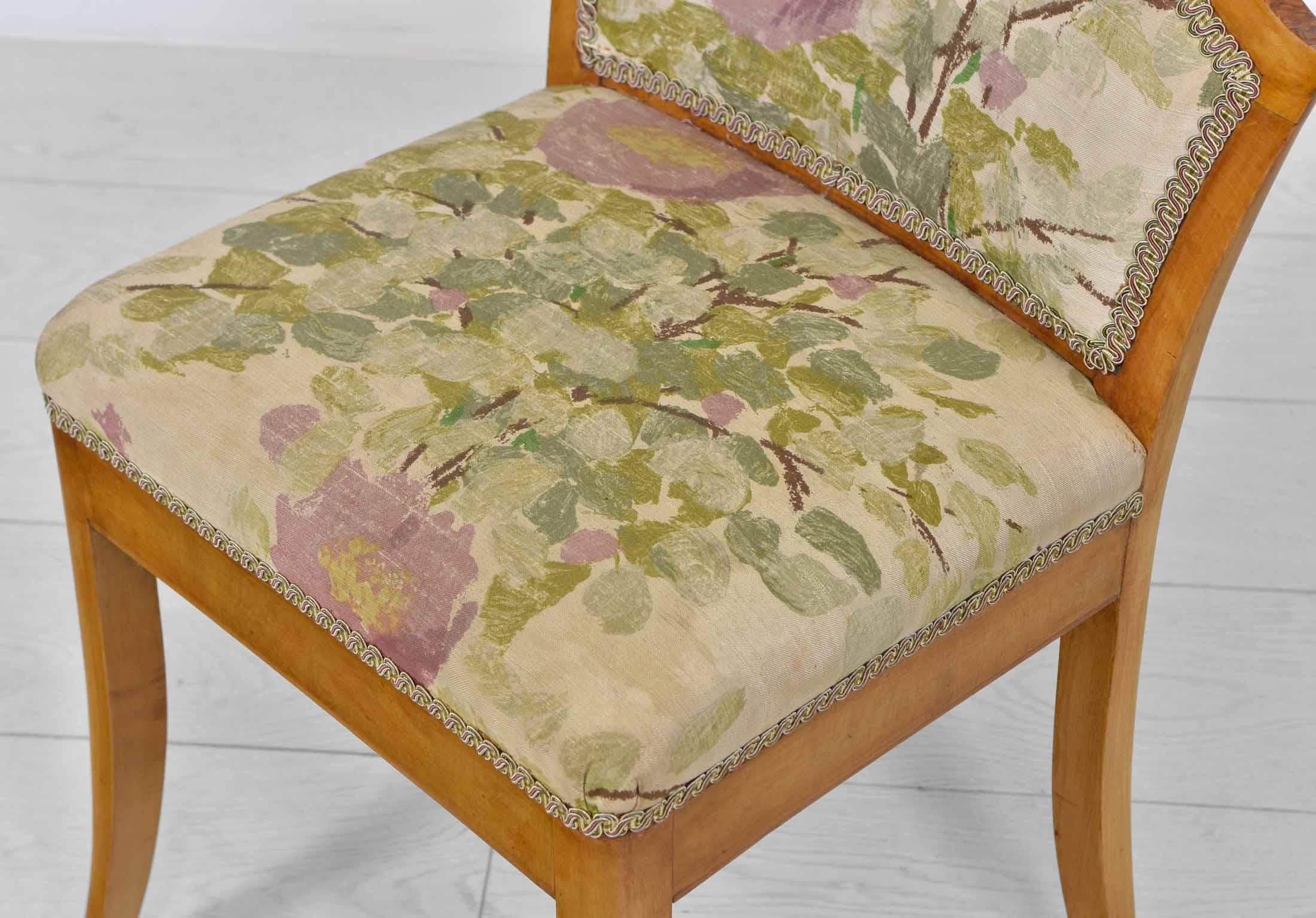 British English Art Deco Maple Vanity Stool Seat with the Original 1930s Fabric