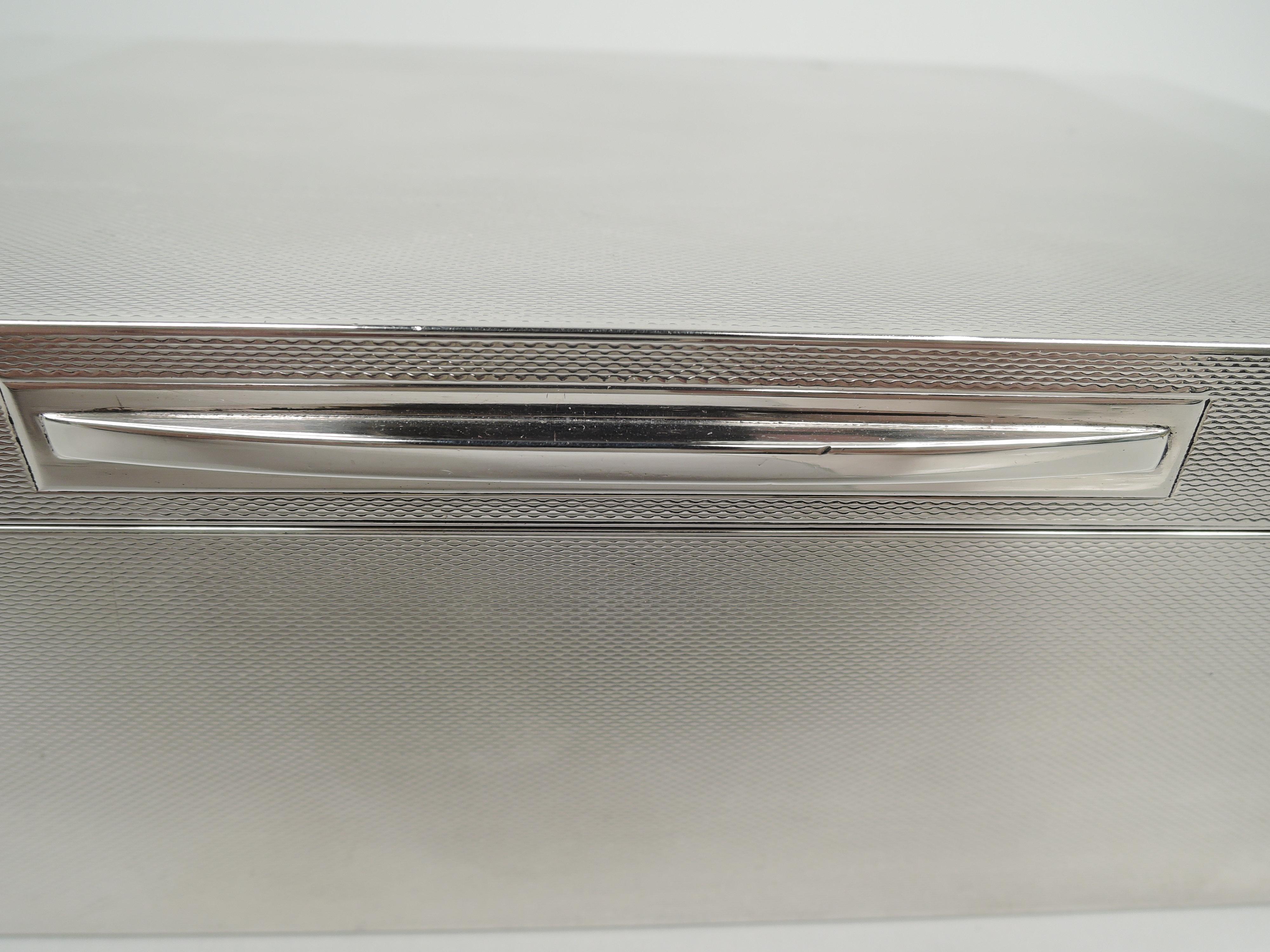 Mid-20th Century English Art Deco Modern Sterling Silver Box For Sale