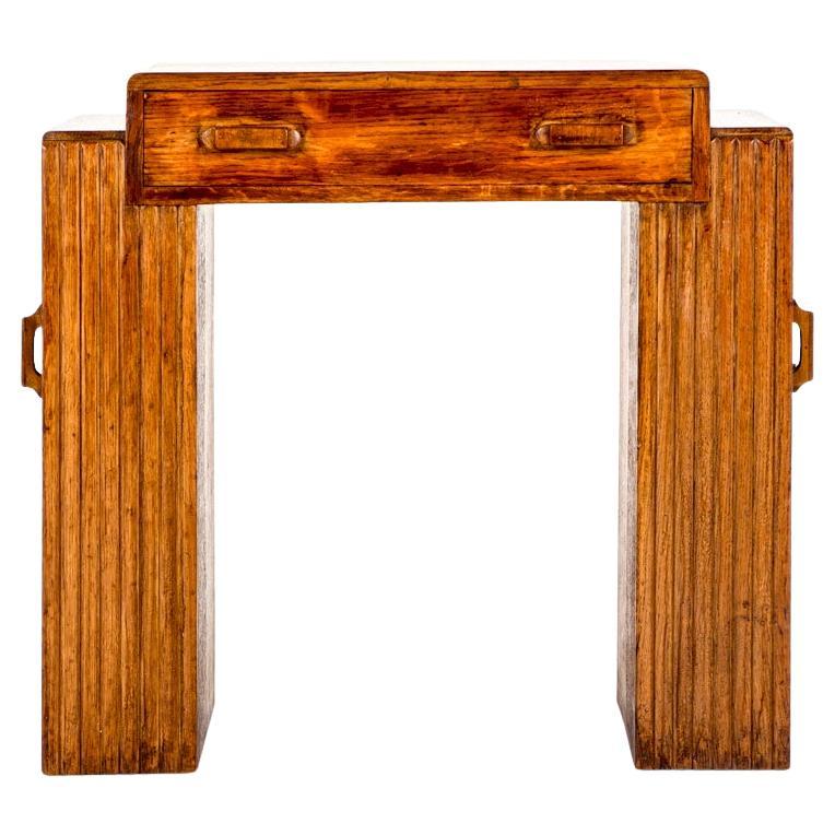 Englischer Art-Deco-Schreibtisch aus Eiche im Angebot