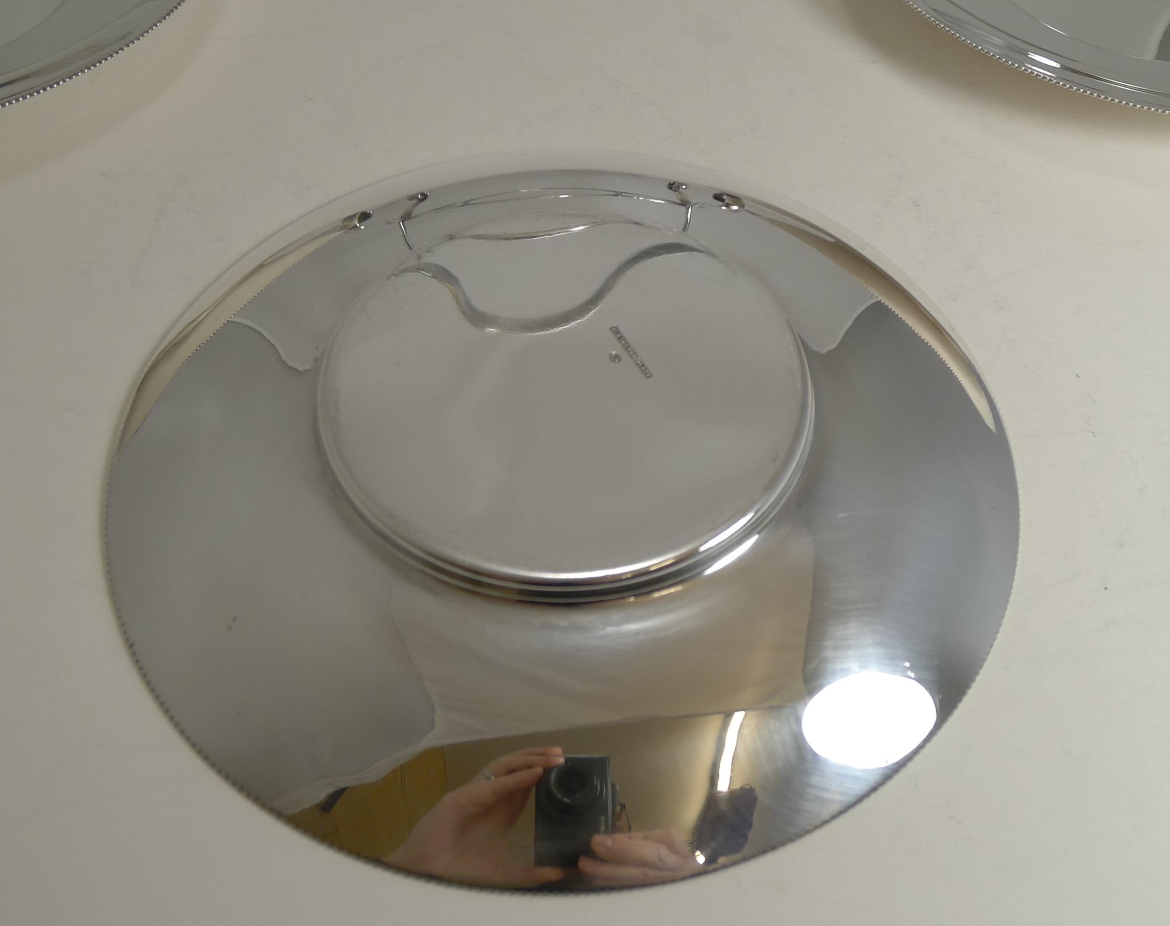 Early 20th Century English Art Deco Period Silver Plated Cake Stand by Elkington, 1929