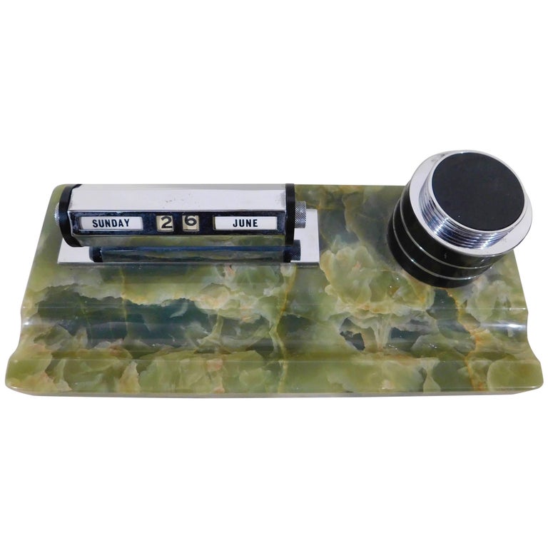 English Art Deco Perpetual Desk Calendar Inkwell, circa 1930s at