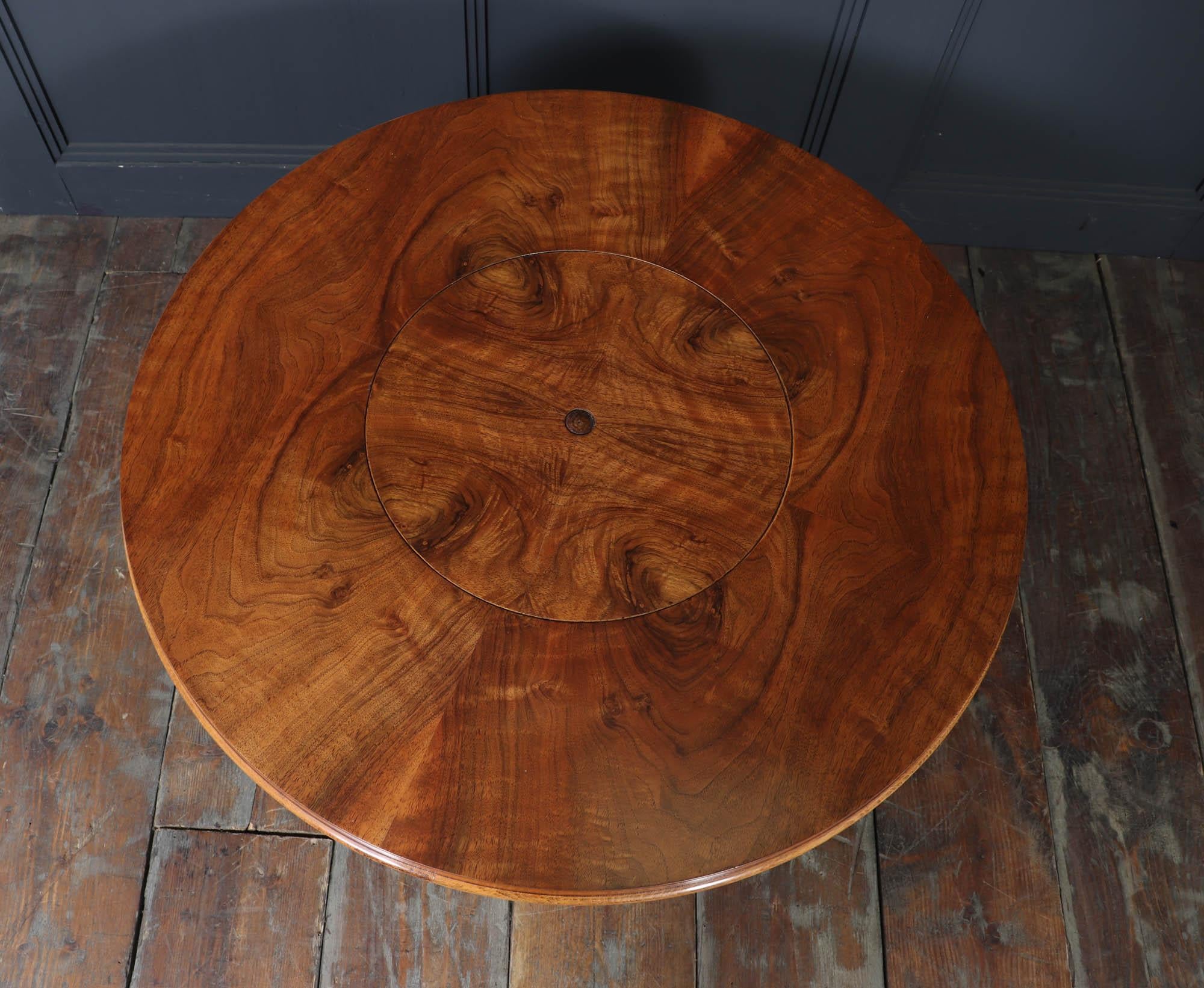 English Art Deco Pop-Up Cocktail Table in Walnut, 1930s For Sale 4