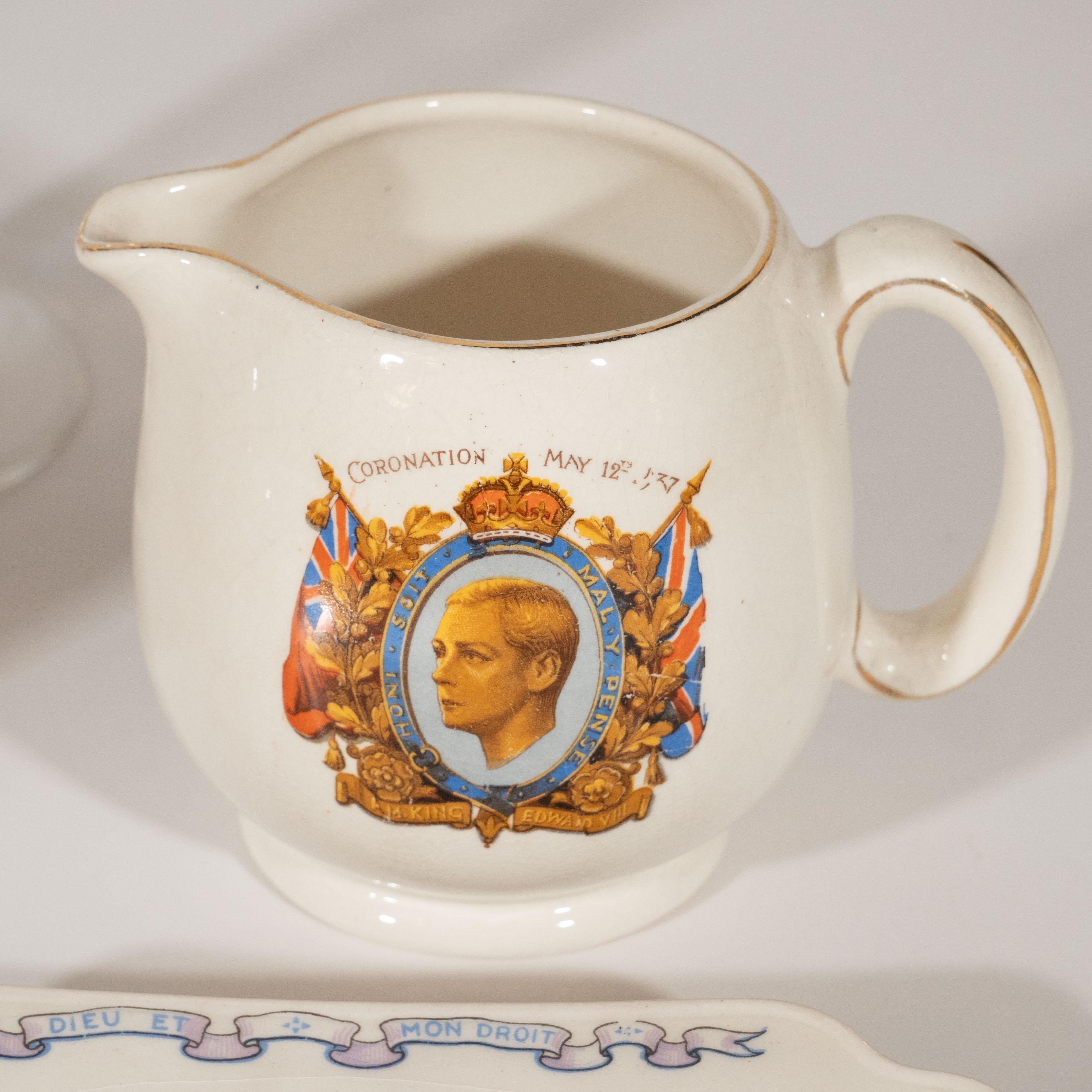 English Art Deco Royal Commemorative Porcelain Coronation Set In Excellent Condition For Sale In New York, NY
