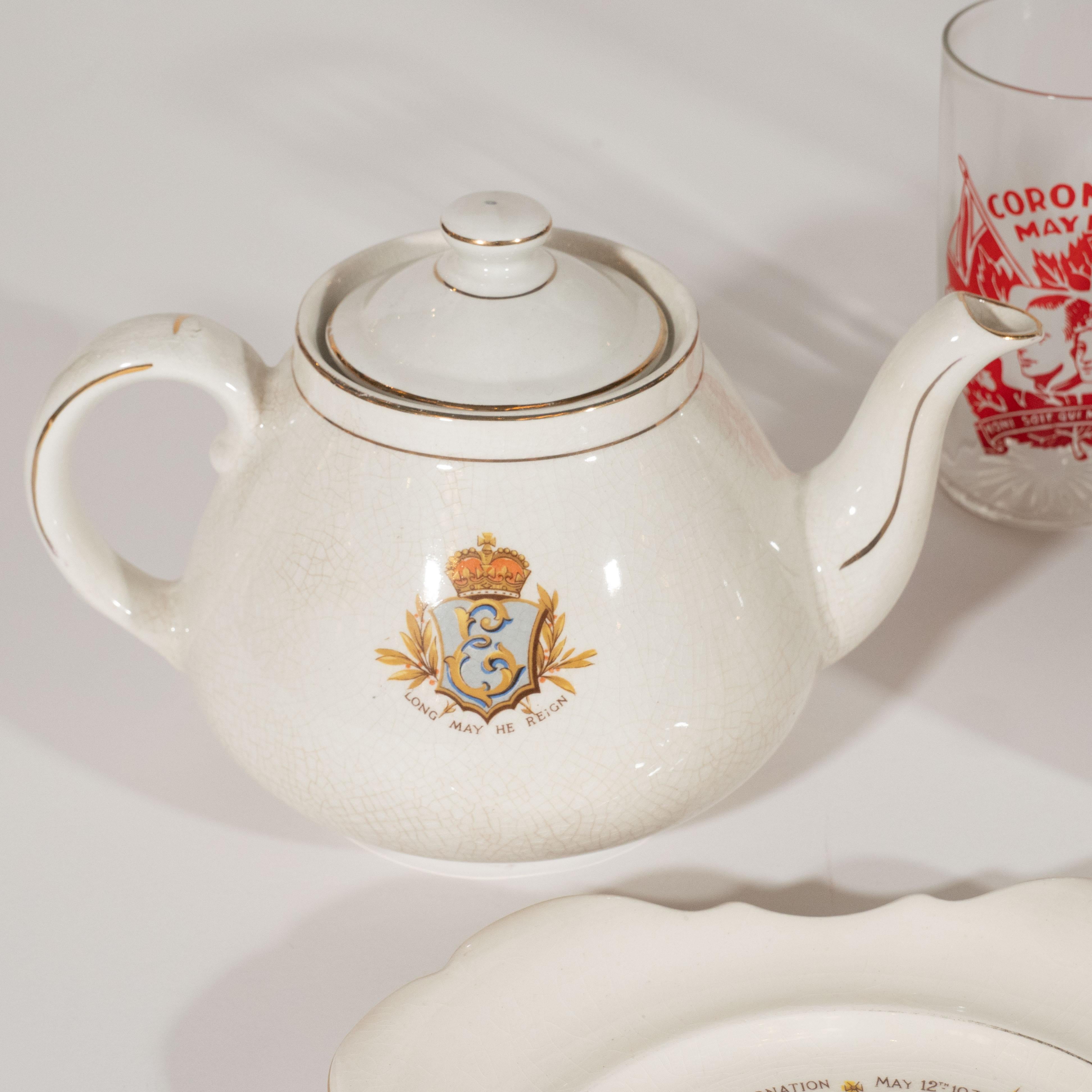Mid-20th Century English Art Deco Royal Commemorative Porcelain Coronation Set For Sale