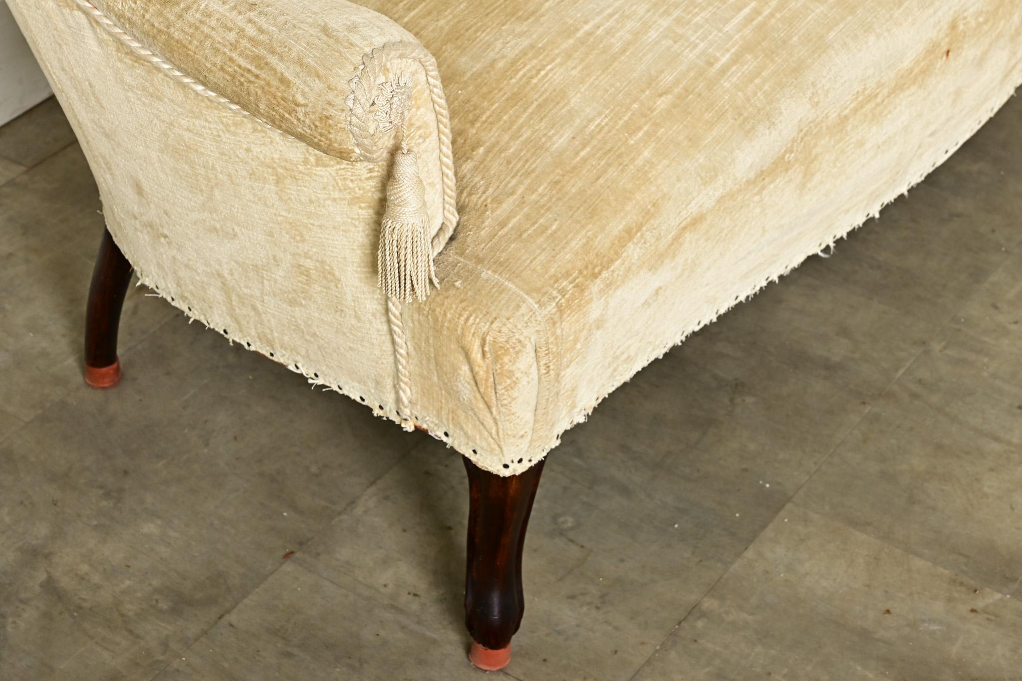 20th Century English Art Deco Settee with Tassels For Sale