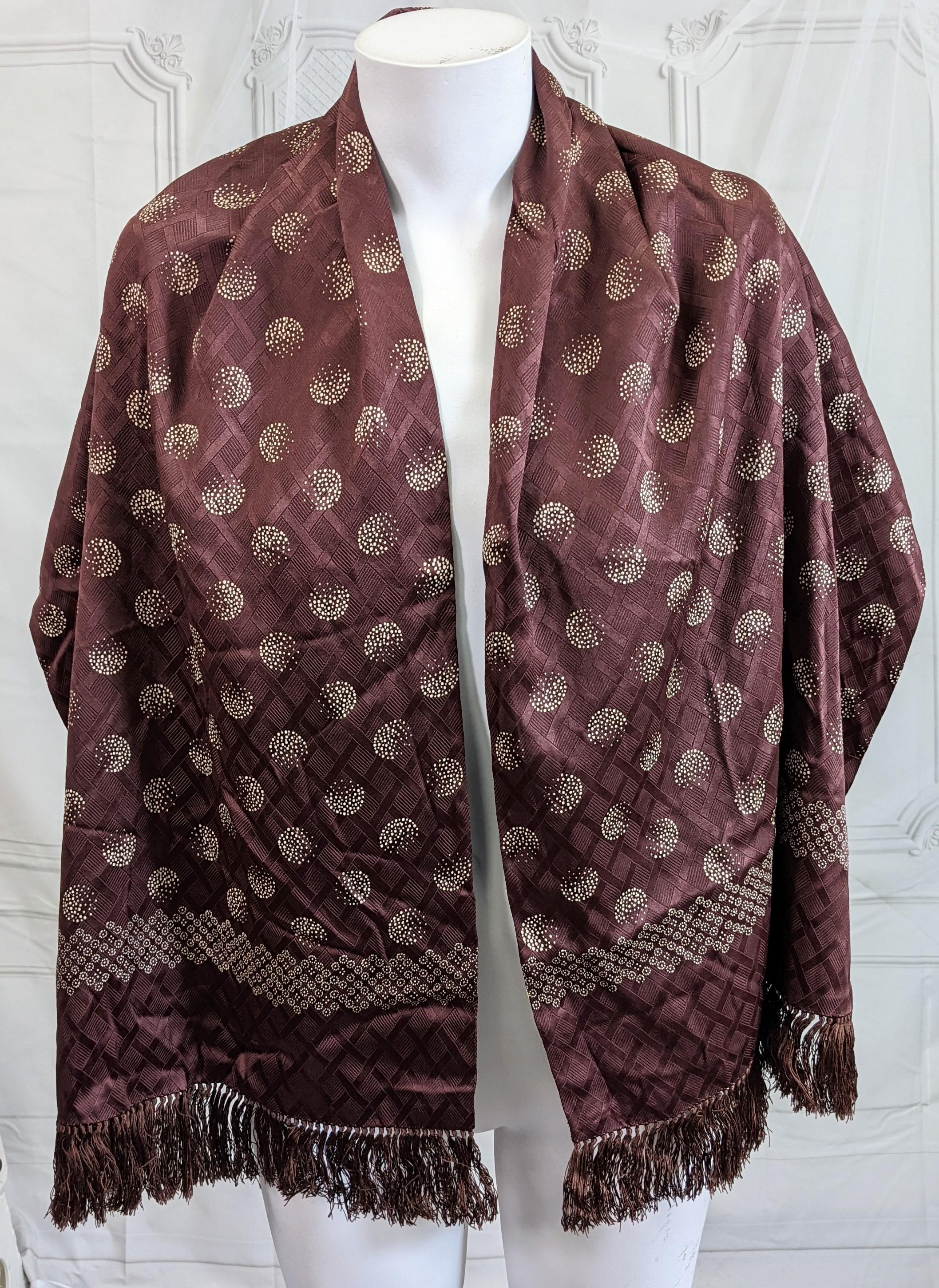 English Art Deco Silk Print Muffler In Excellent Condition For Sale In New York, NY