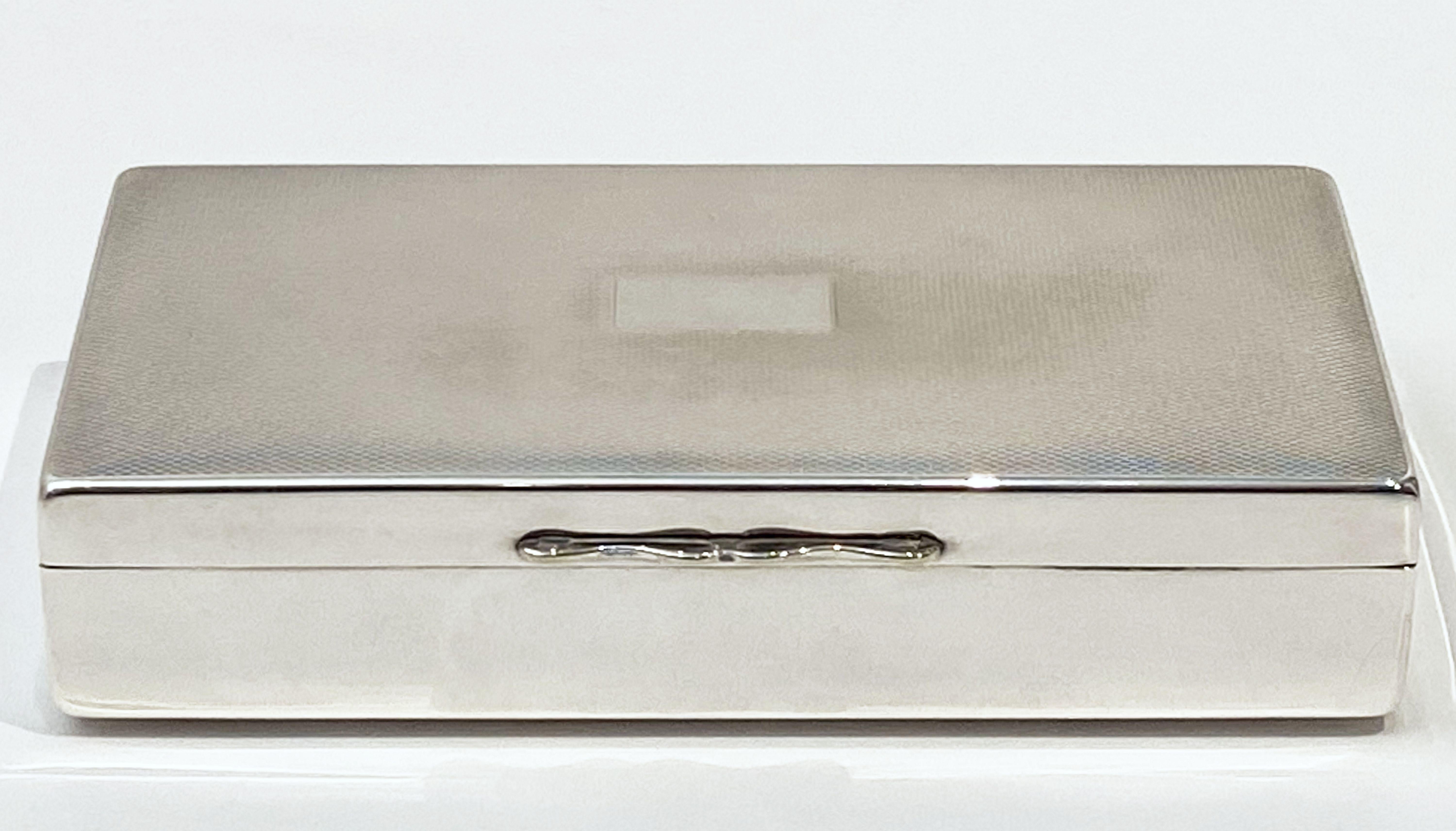 English Art Deco Silver Box with Wood Liner In Good Condition In Austin, TX