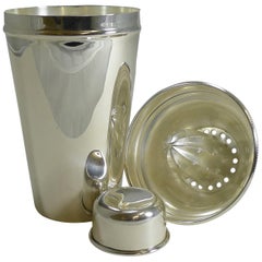 English Art Deco Silver Plate Cocktail Shaker with Lemon Squeezer, circa 1930