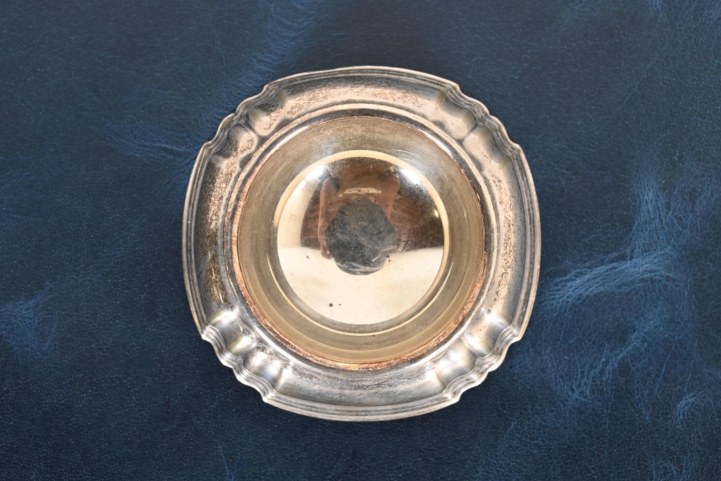 Cenicero o bandeja recogecenizas de plata inglesa Art Decó Chapado en plata en venta