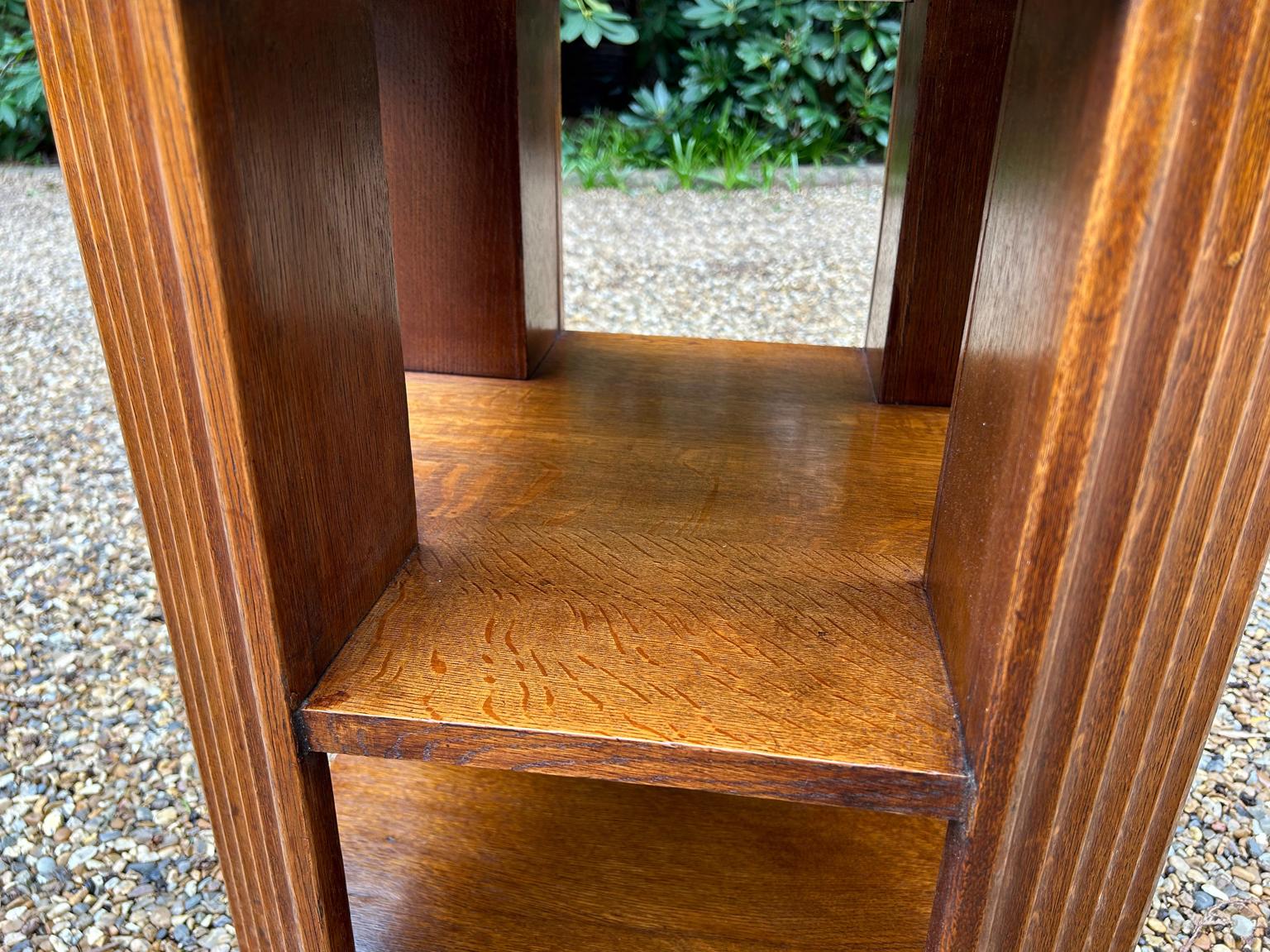 English Art Deco Solid Oak Octagonal Book / Coffee Table For Sale 4