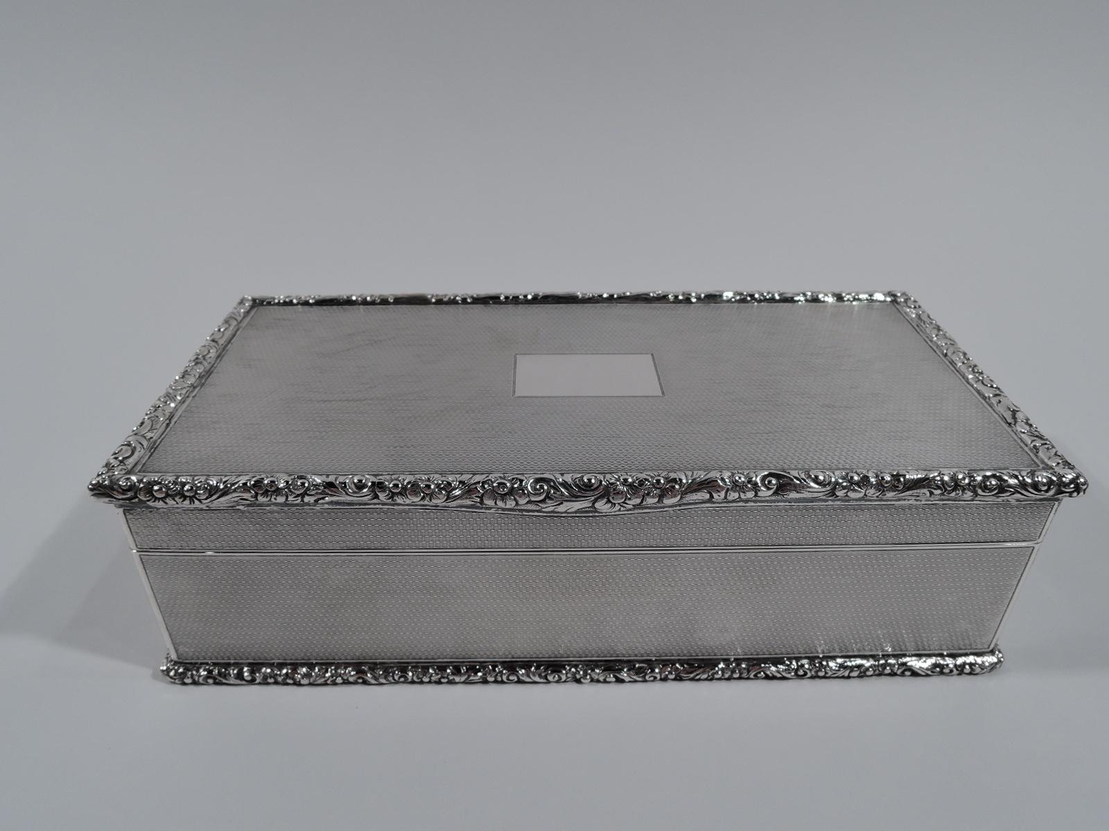 English Art Deco Sterling Silver Box by Richard Comyns  In Excellent Condition In New York, NY