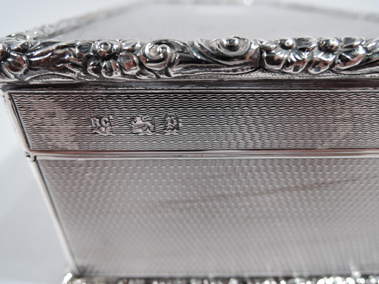 English Art Deco Sterling Silver Box by Richard Comyns  3