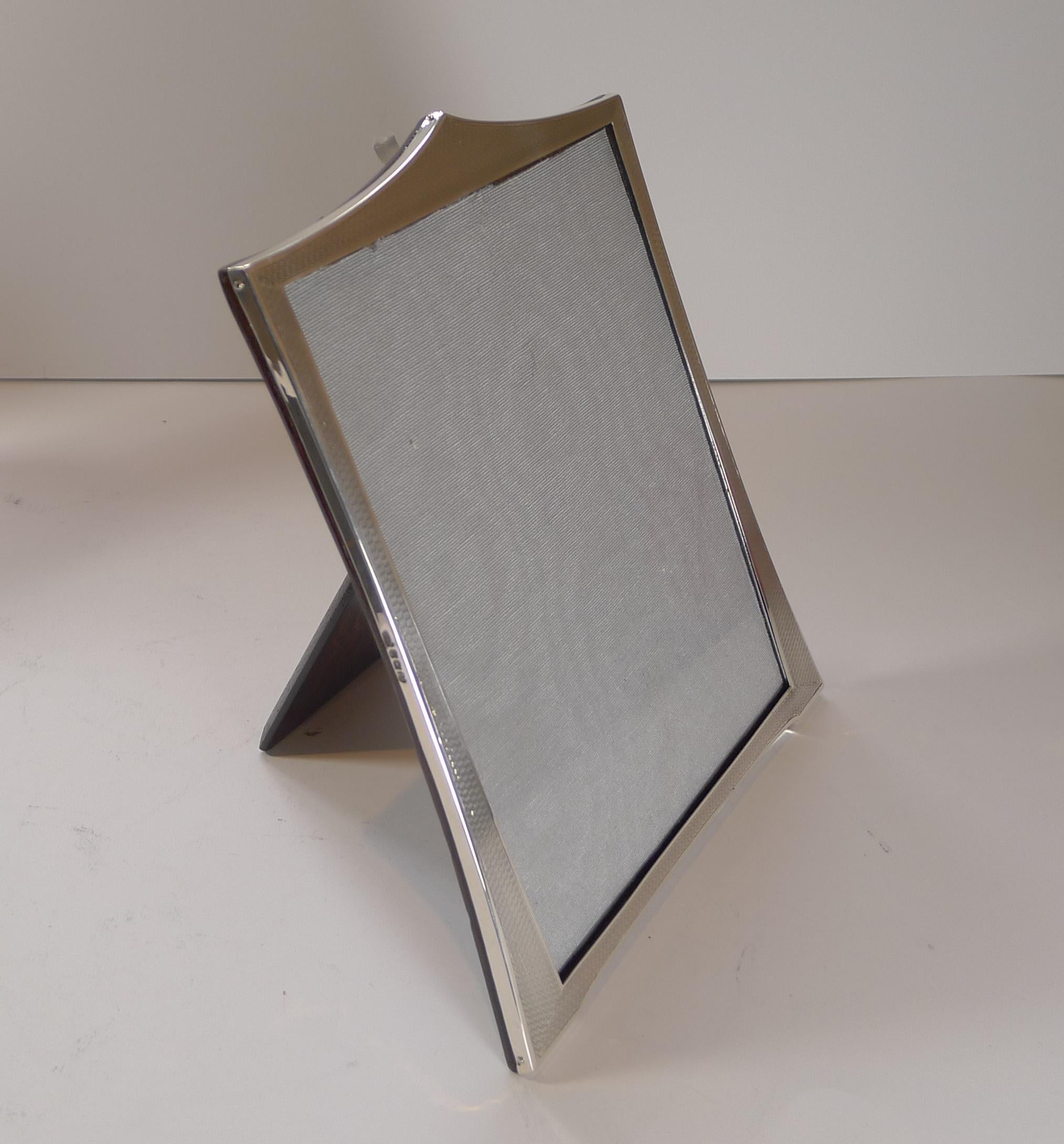 English Art Deco Sterling Silver Picture Frame, Engine Turned, 1928 2