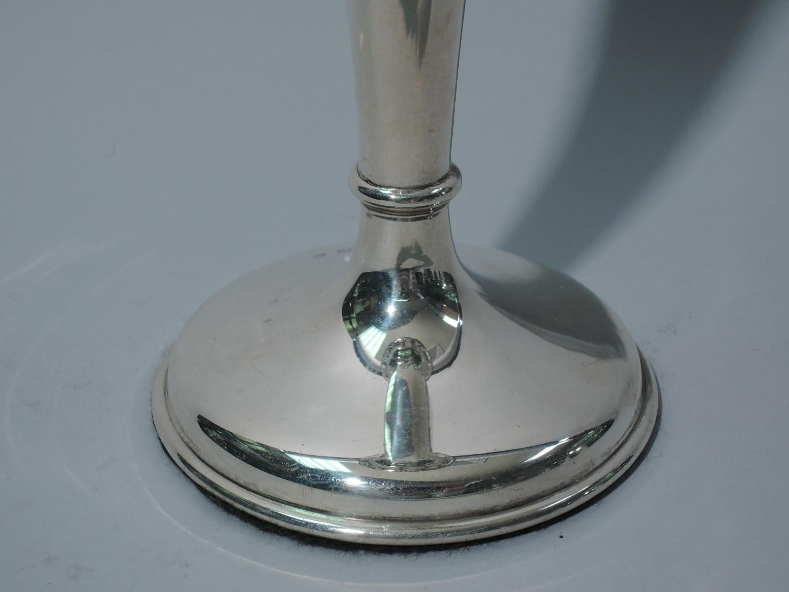 English Art Deco Sterling Silver Vase For Sale 1
