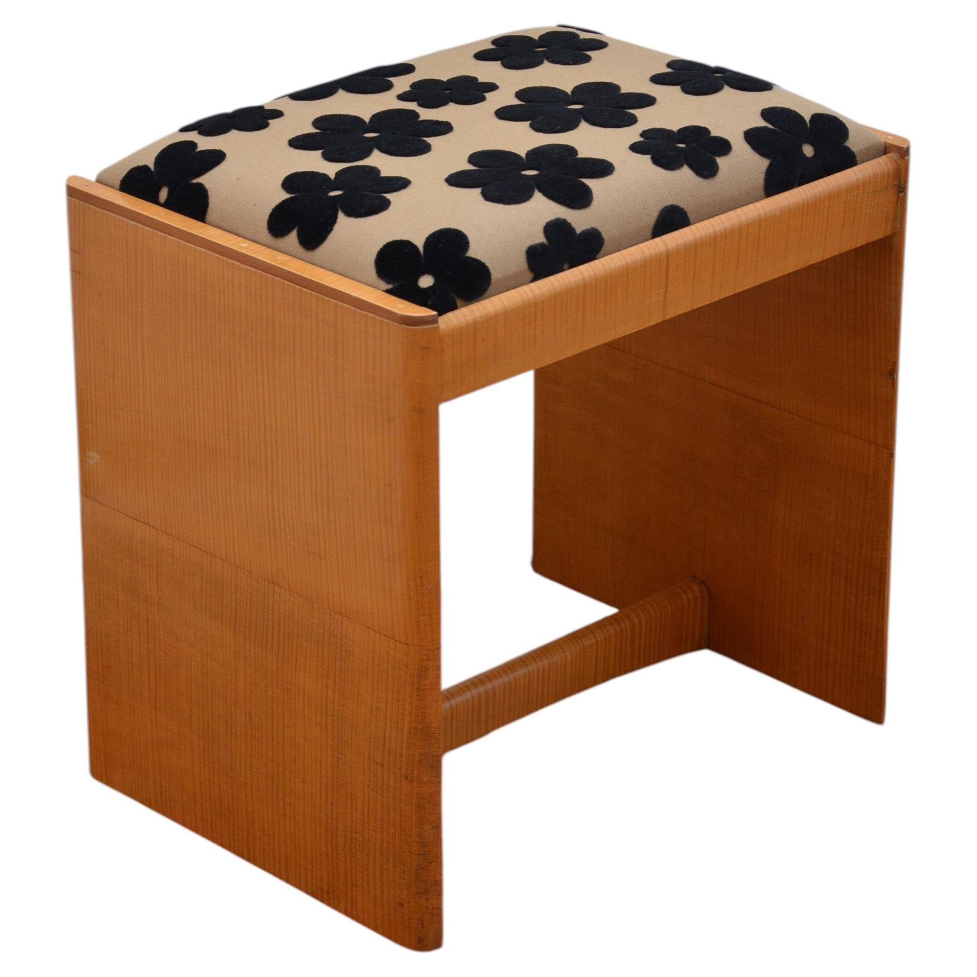 Tabouret de coiffeuse Art Déco anglais en sycomore avec nouveau couvercle fleuri