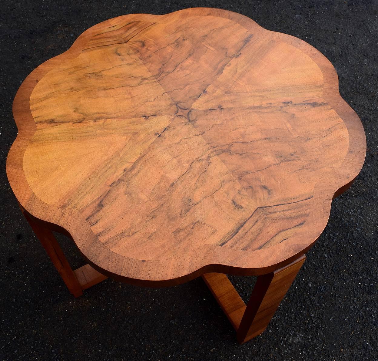 Art Deco Nest of Tables By Harry & Lou Epstein Burr Walnut English 1930's In Good Condition In Devon, England