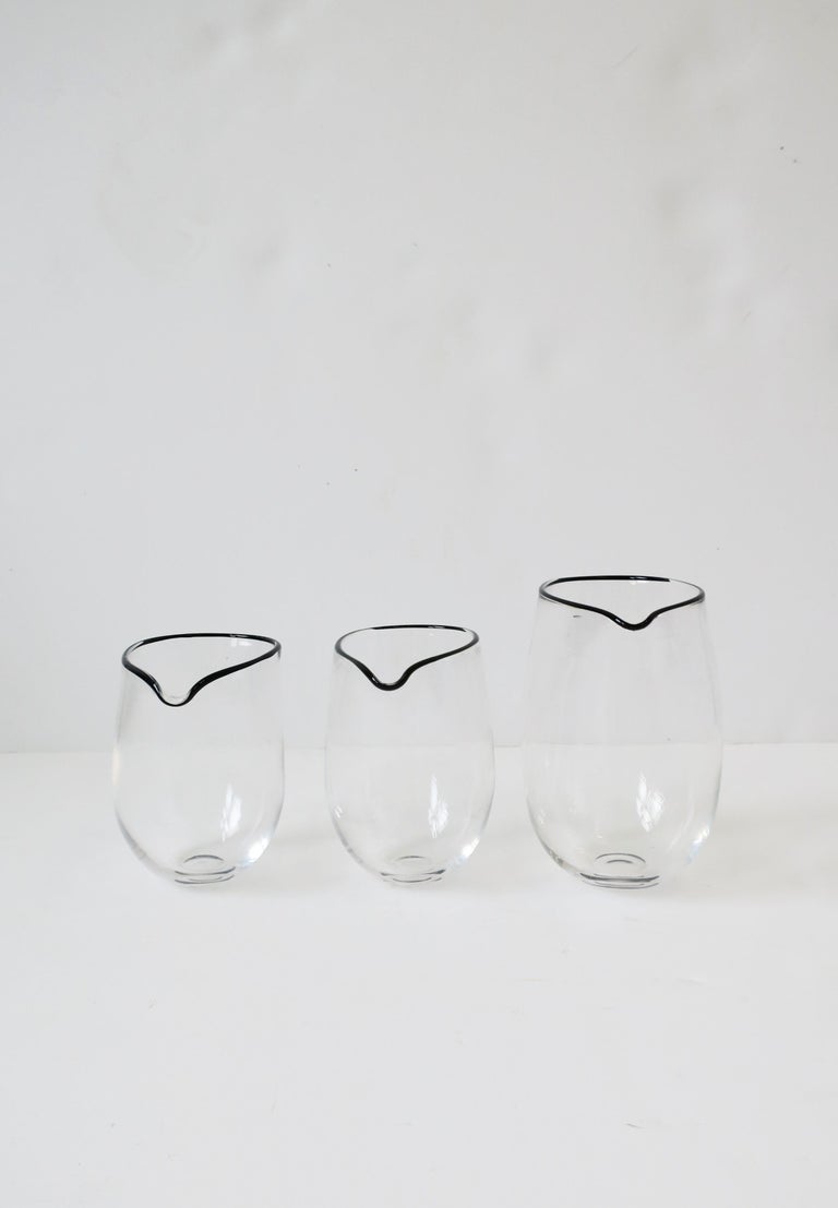 English Art Glass Cocktail Beaker Pitcher Vessel Barware Set, ca. 1990s For Sale 3