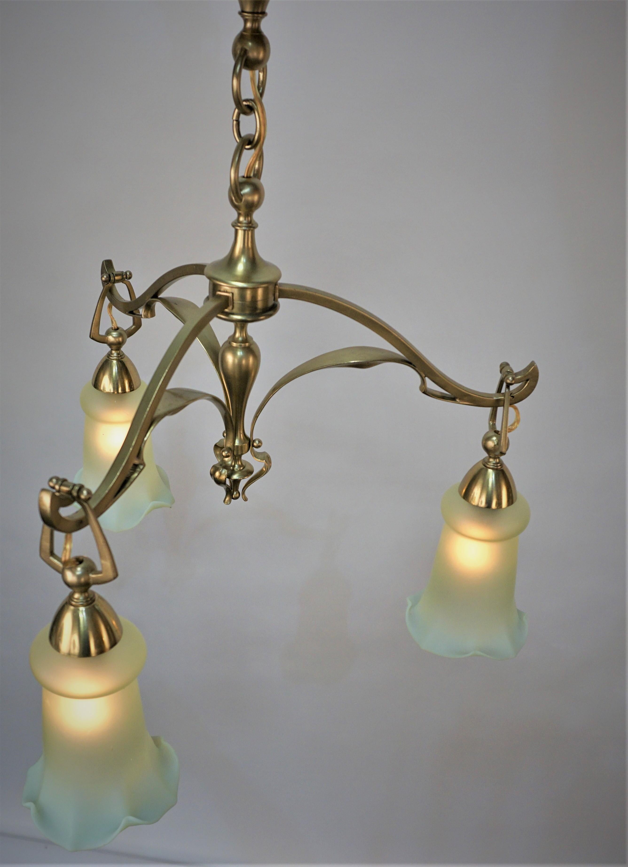 English Art Nouveau, Arts & Crafts Brass Chandelier For Sale 5