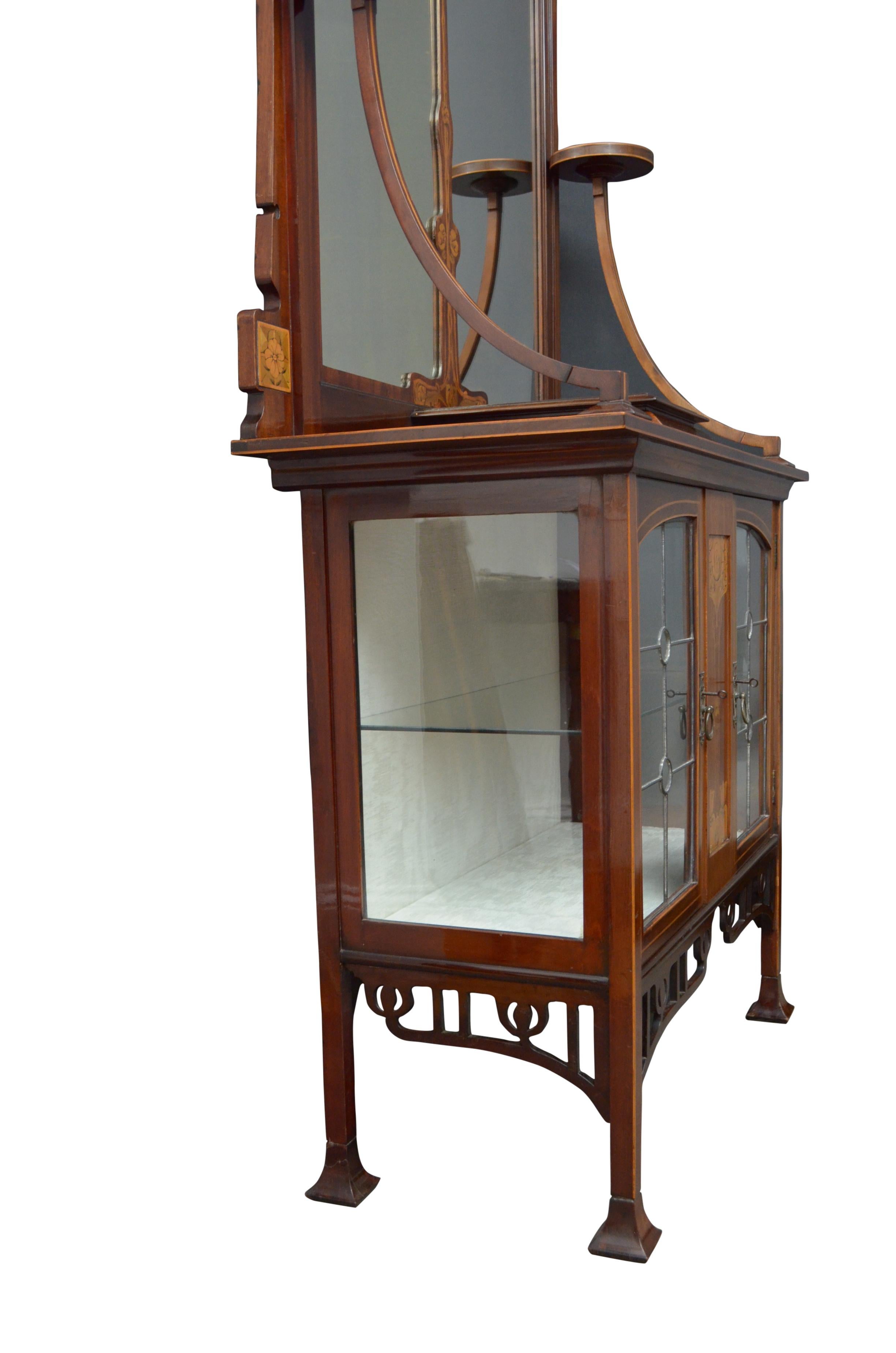 Table console / meuble de rangement Art Nouveau anglais avec miroir en acajou en vente 11