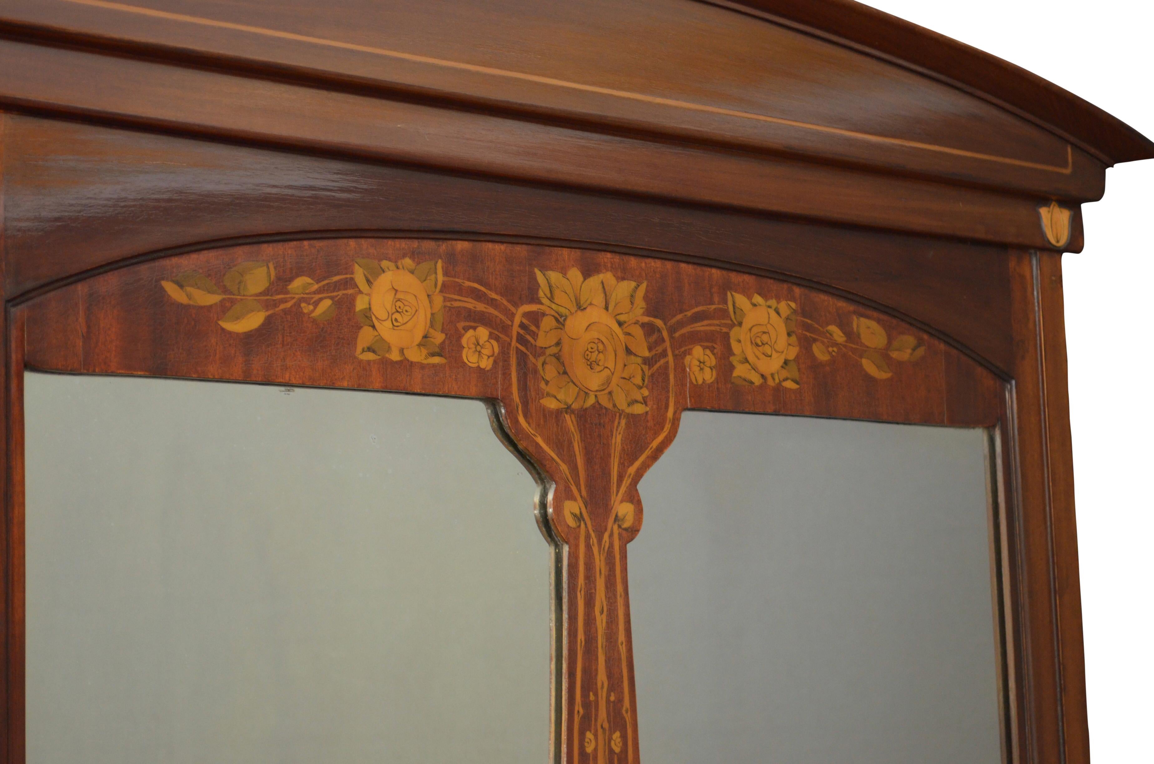 Miroir Table console / meuble de rangement Art Nouveau anglais avec miroir en acajou en vente