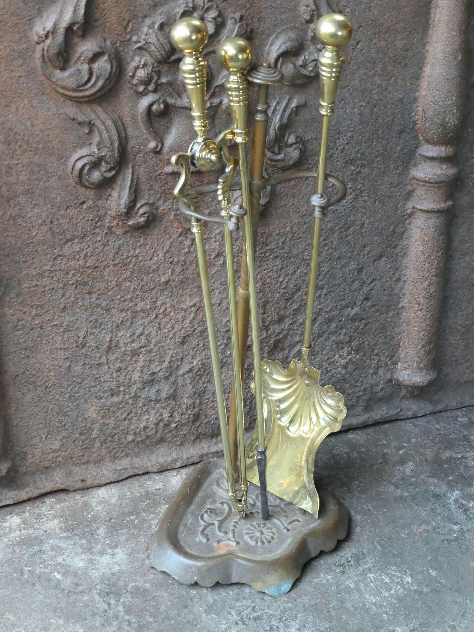 Attrezzi da camino o strumenti da fuoco in stile Art Nouveau inglese, inizio XX secolo In condizioni buone in vendita a Soest, NL