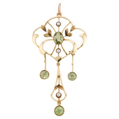 English Art Nouveau Peridot & Pearl Pendant in Yellow Gold