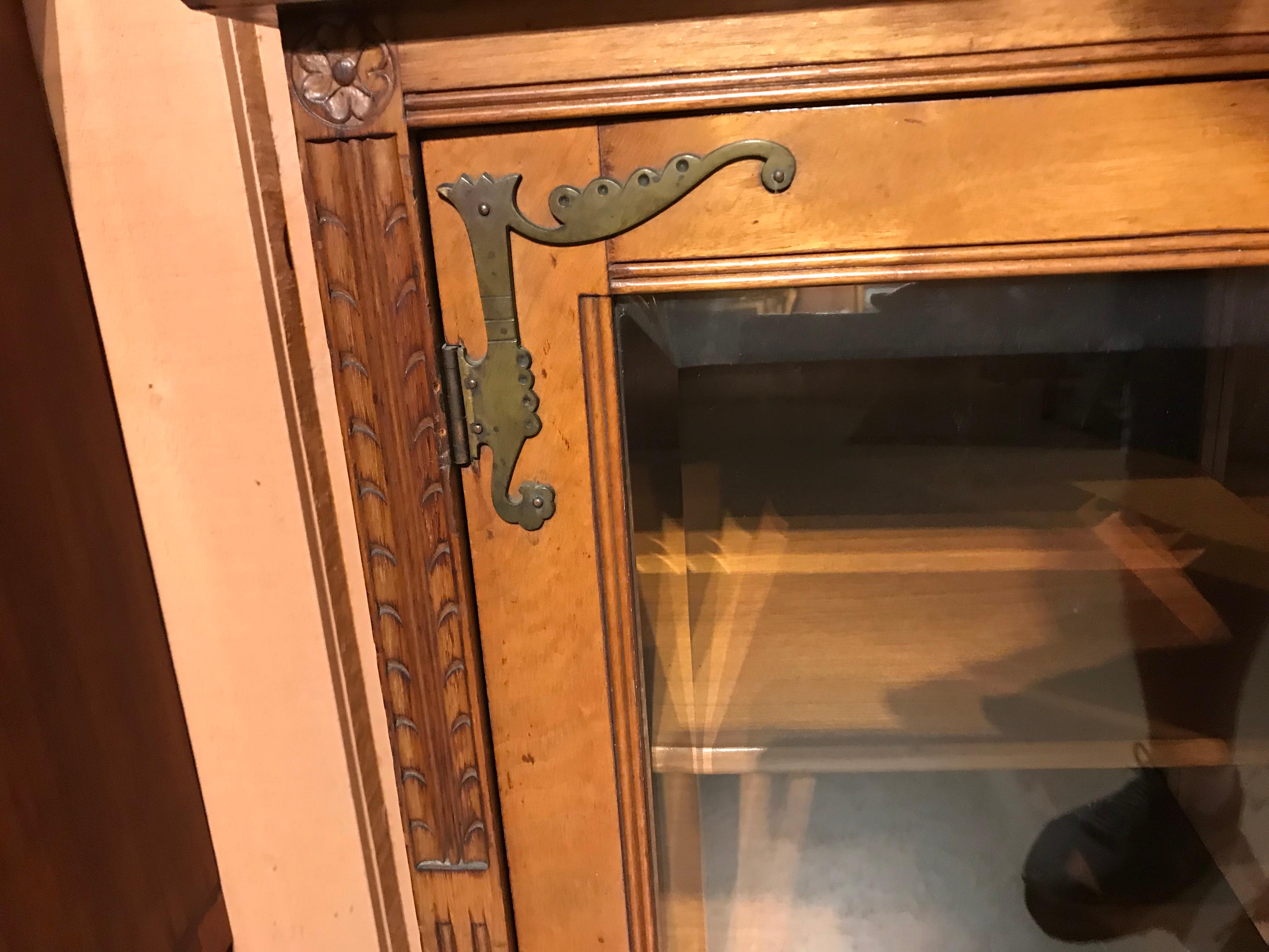 English Art Nouveau Walnut Étagère or Bookcase with Leaded Glass Doors 2