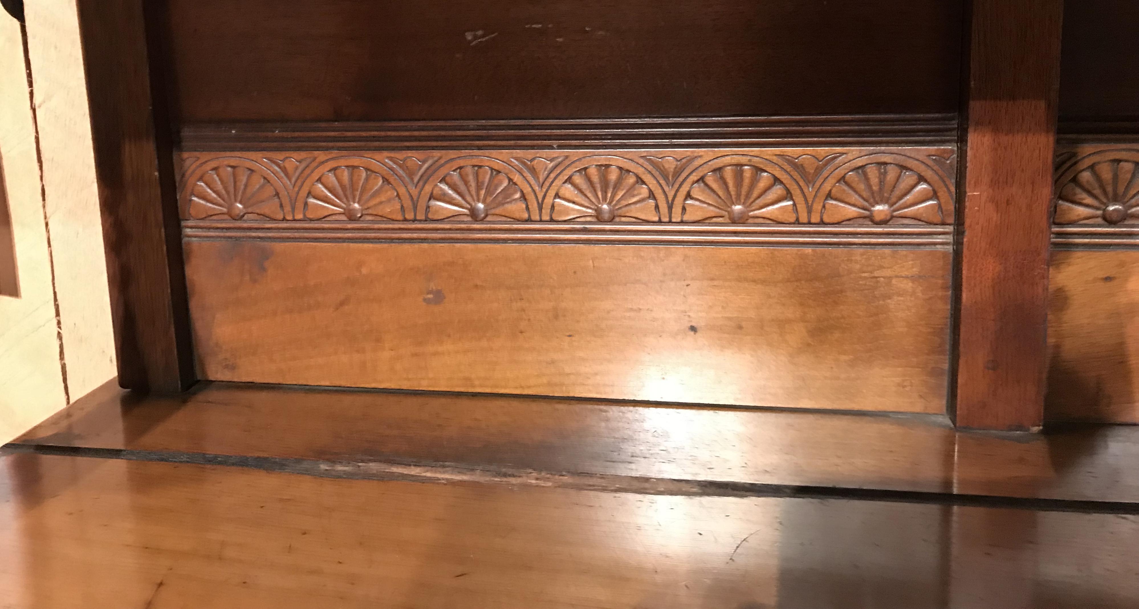 Hand-Carved English Art Nouveau Walnut Étagère or Bookcase with Leaded Glass Doors