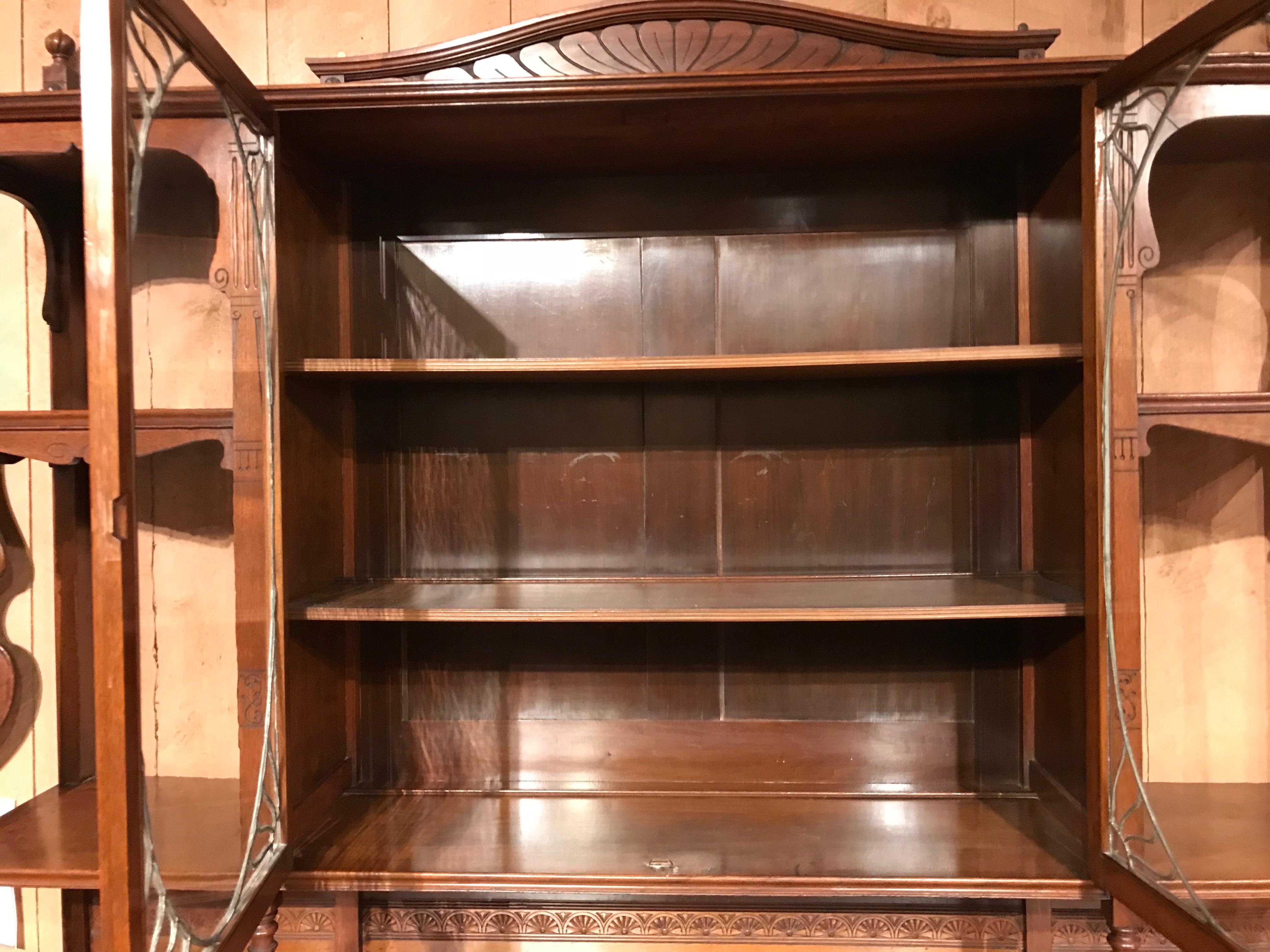 19th Century English Art Nouveau Walnut Étagère or Bookcase with Leaded Glass Doors