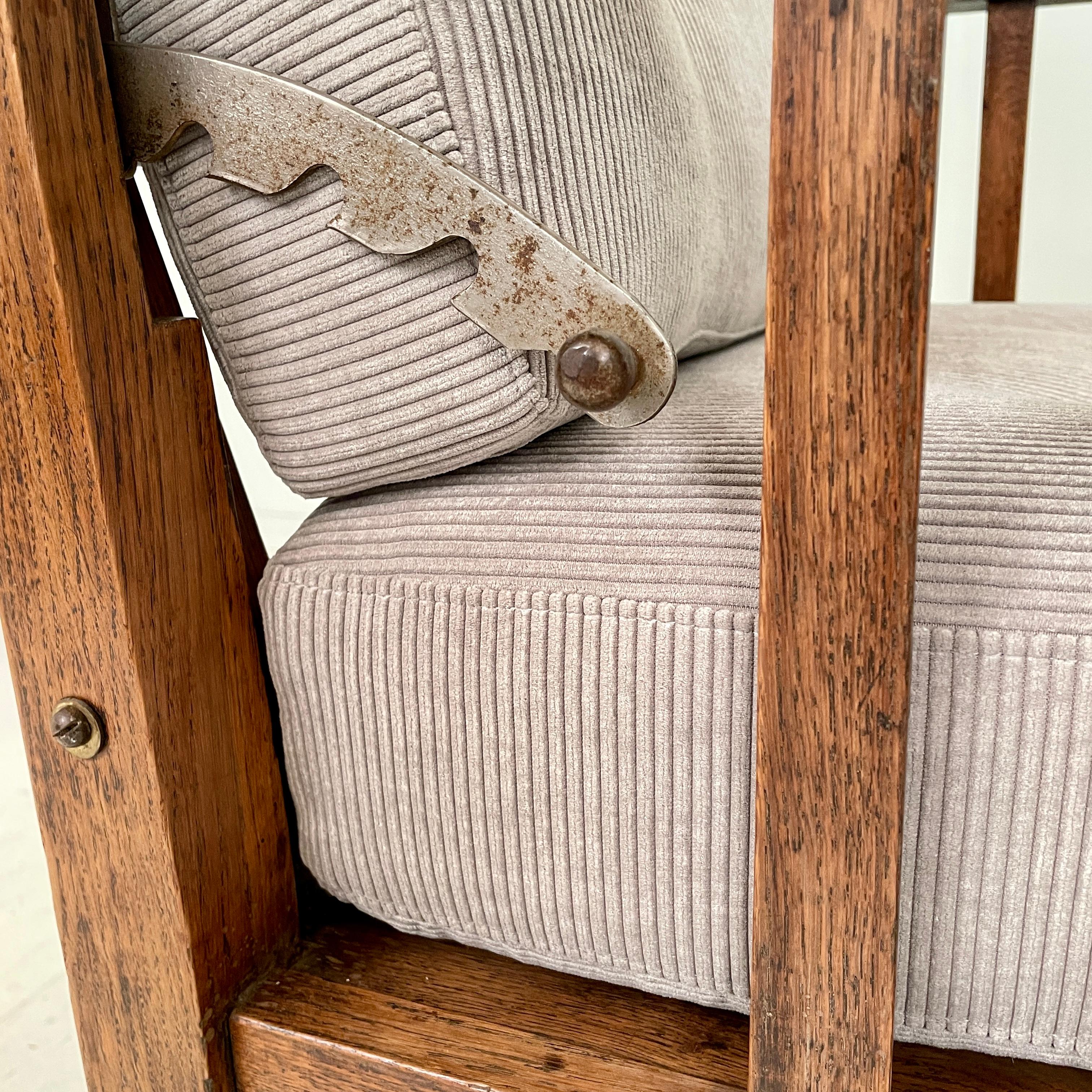 English Arts and Crafts Morris Armchair in Oak Upholstered in Grey Cord, 1910 14