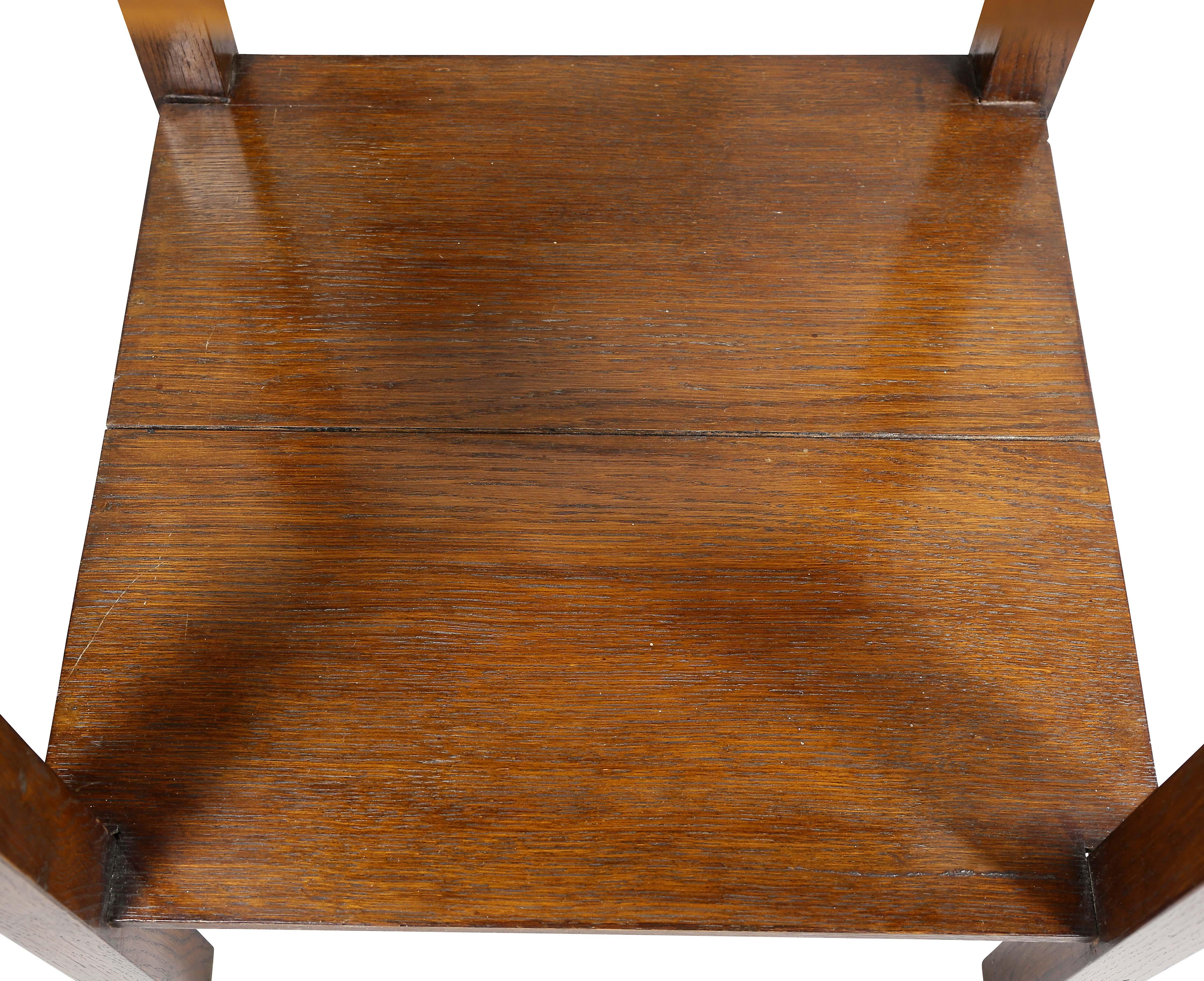 English Arts and Crafts Oak End Table (Englisch)