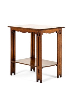 Tavolino o tavolo da lampada in Oak inglese Arts and Crafts a due livelli