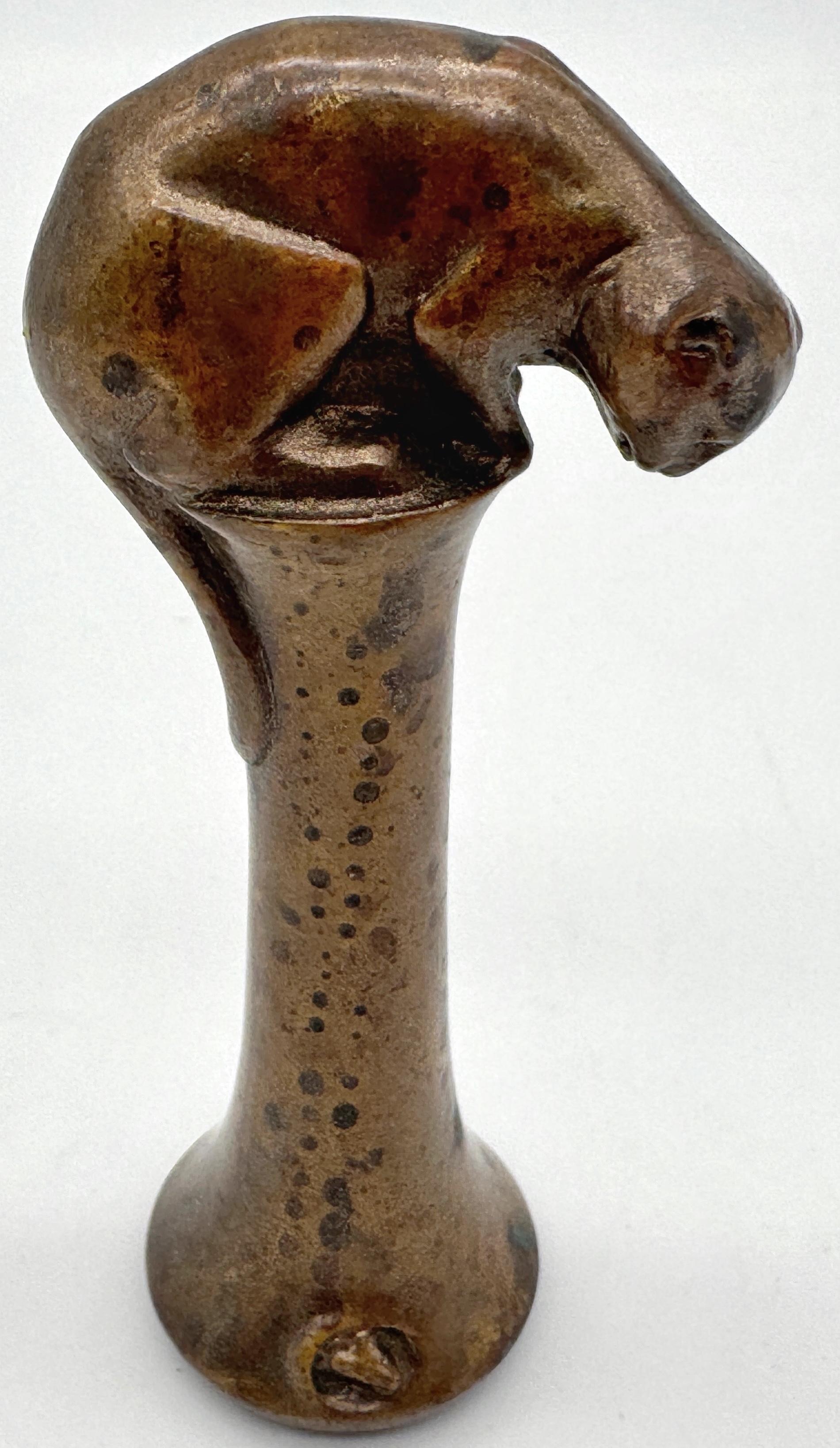 Sello de bronce Arts & Crafts inglés, motivo gato y ratón, circa 1900-1930 Vaciado en venta