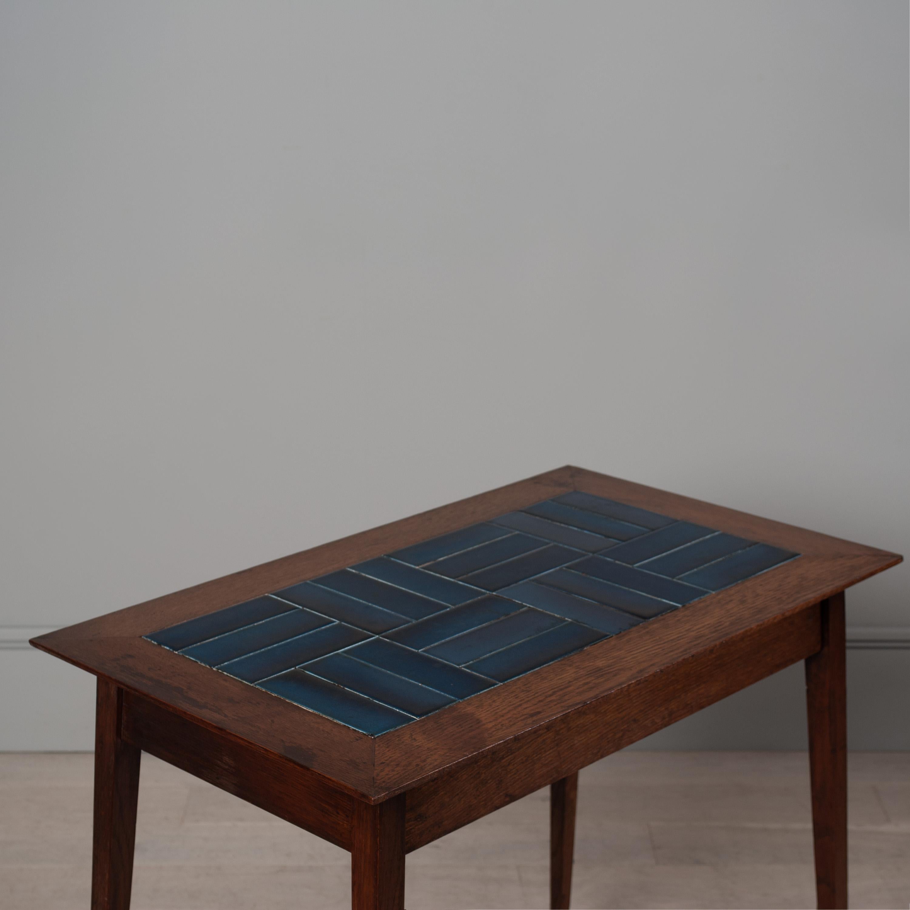 English Arts & Crafts Console Table For Sale 1